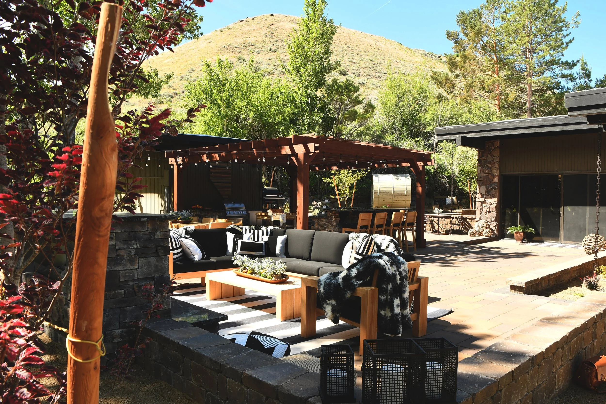 3 Ways Landscaping Companies Turn Backyards Into Outdoor Living Areas in Sparks, NV