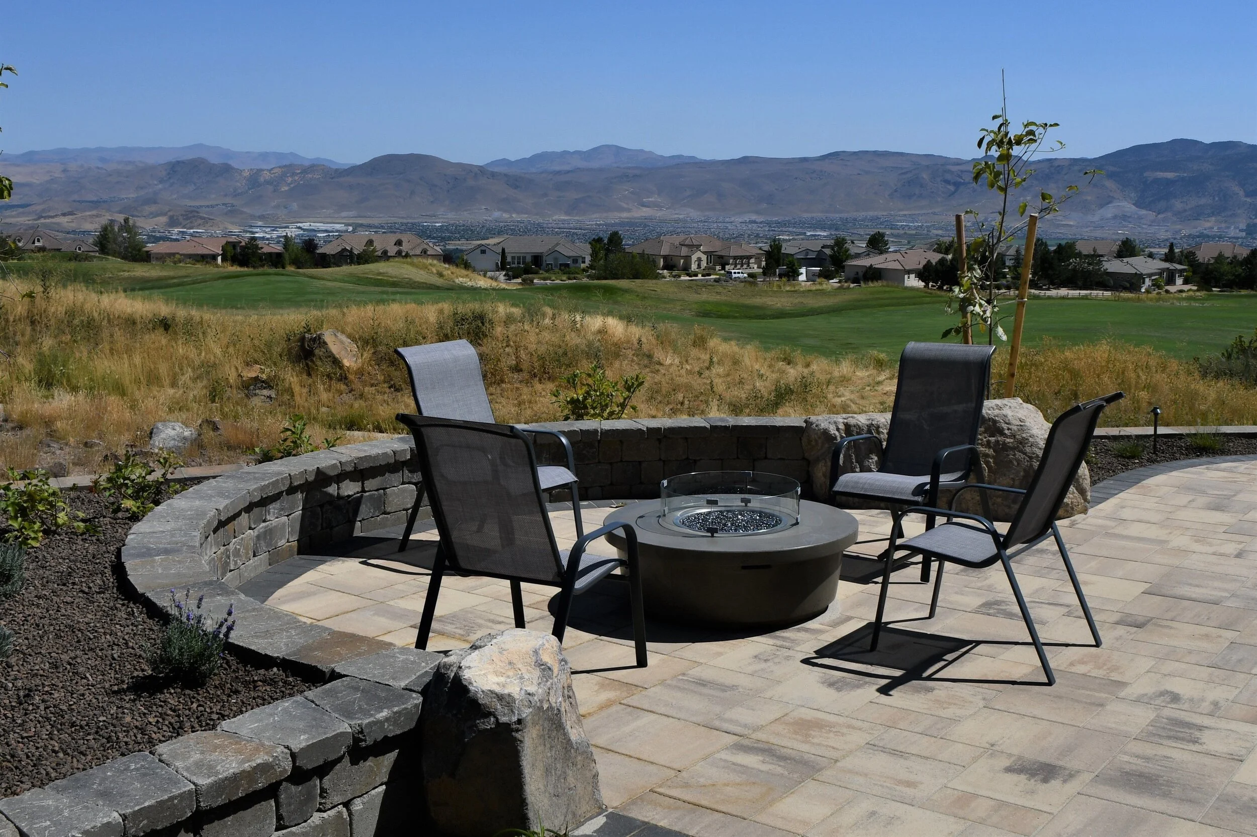 3 Patio Design Ideas for Outdoor Living During the Holiday Season in Sparks NV