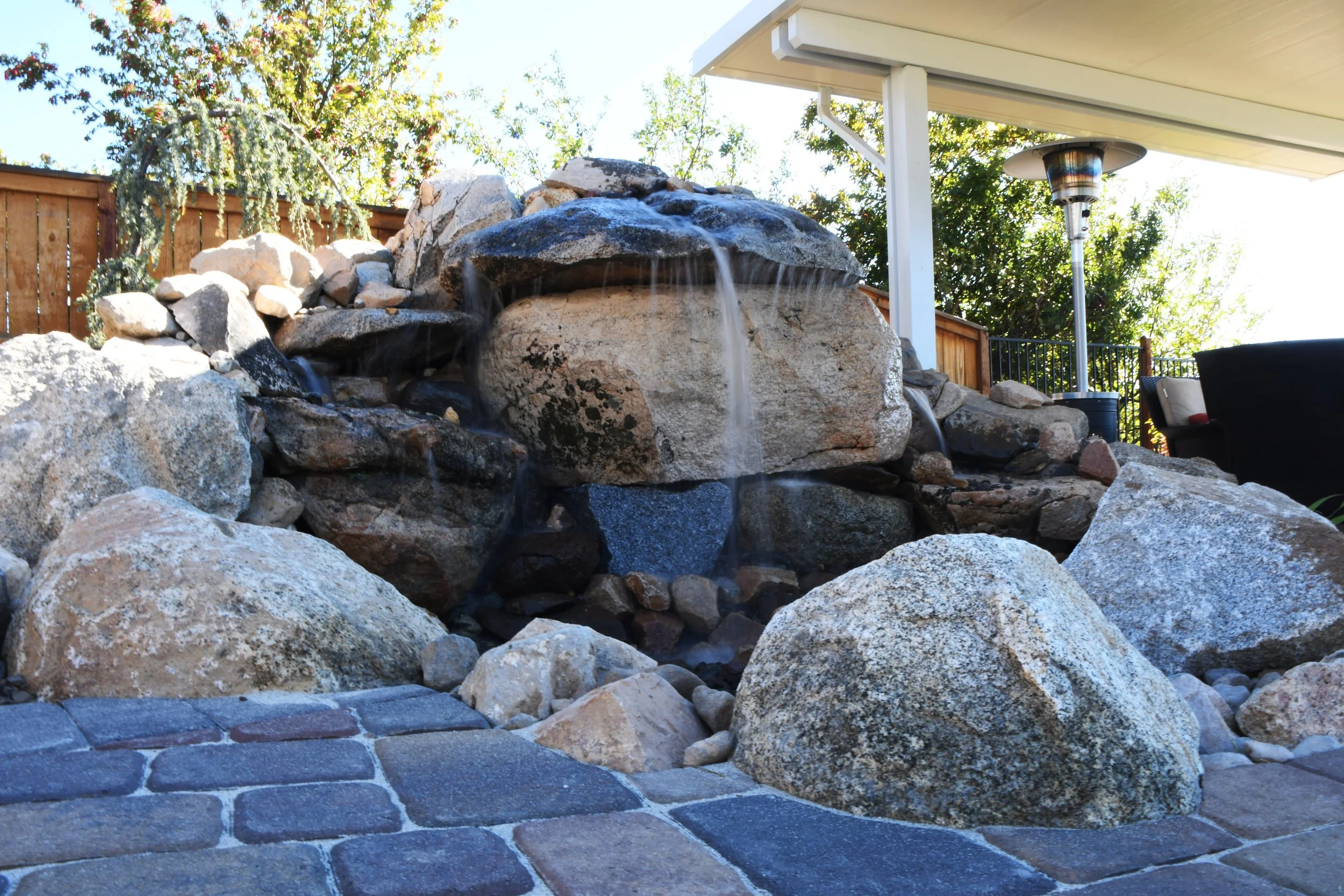Boost Your Curb Appeal With These 4 Designs for Your Front Yard Landscaping in Folsom, CA