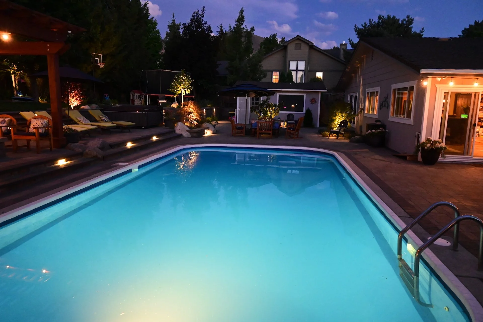 pool contractor