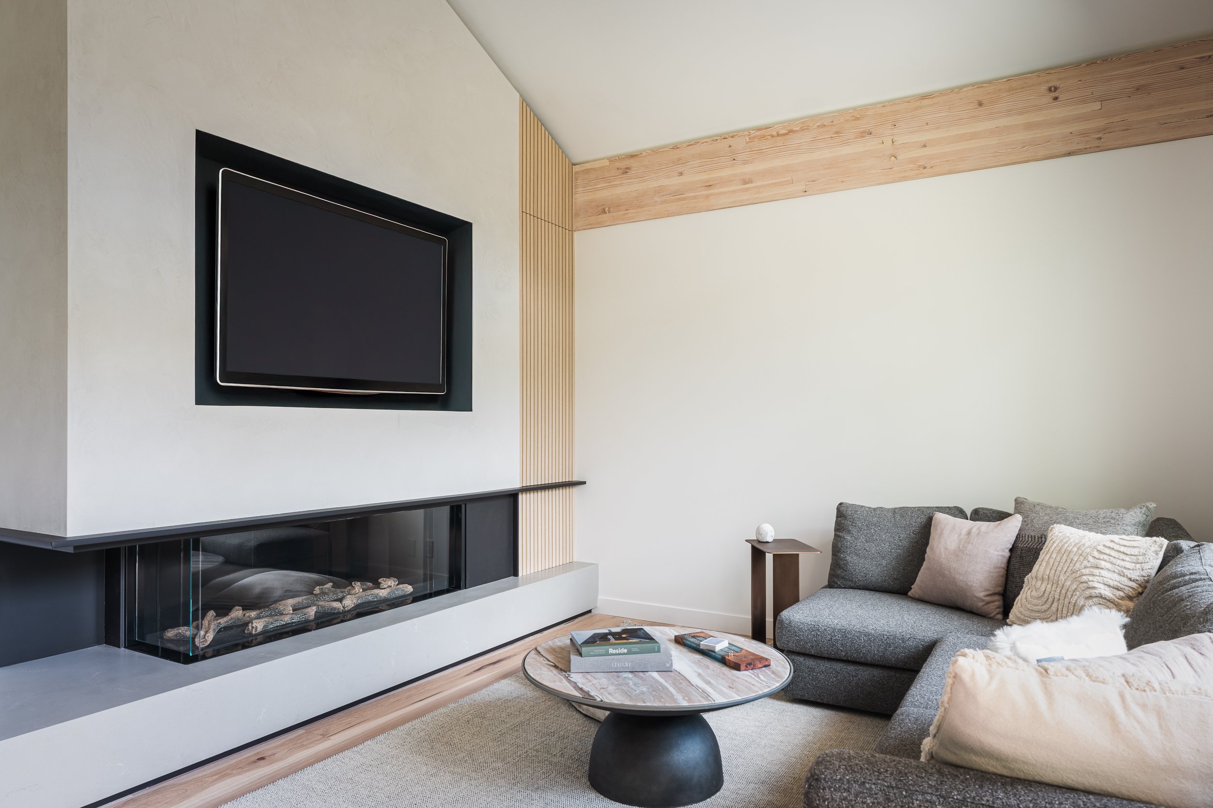 Balsam Way Whistler 25