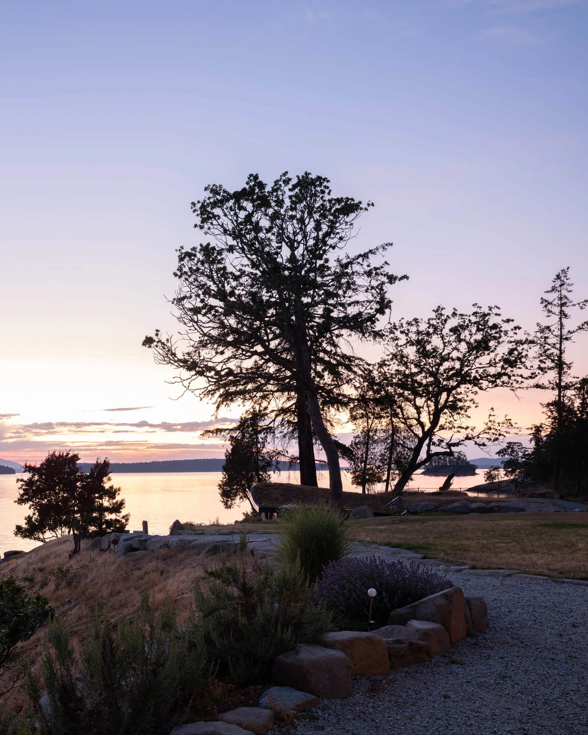 salt-spring-island-residence-dusk-from-the-shoreline-garden-architectural-photographer-matt-anthony.jpg
