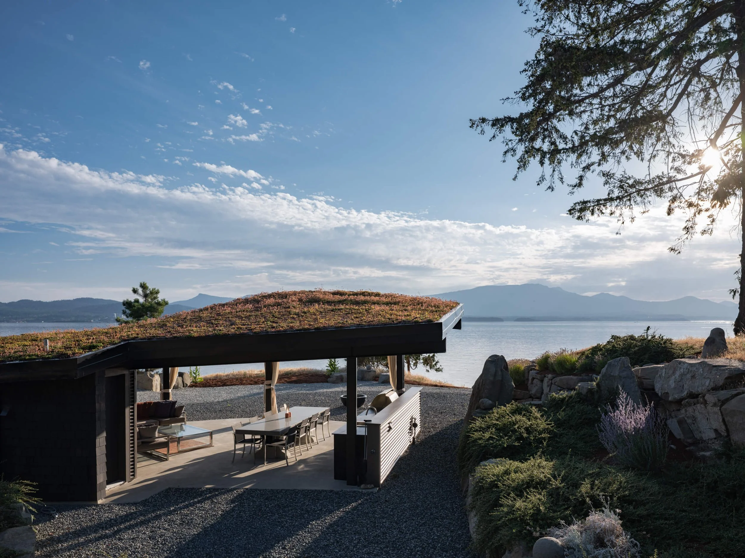salt-spring-island-residence-sedum-roof-pavilion-and-the-strait-architectural-photographer-matt-anthony.jpg
