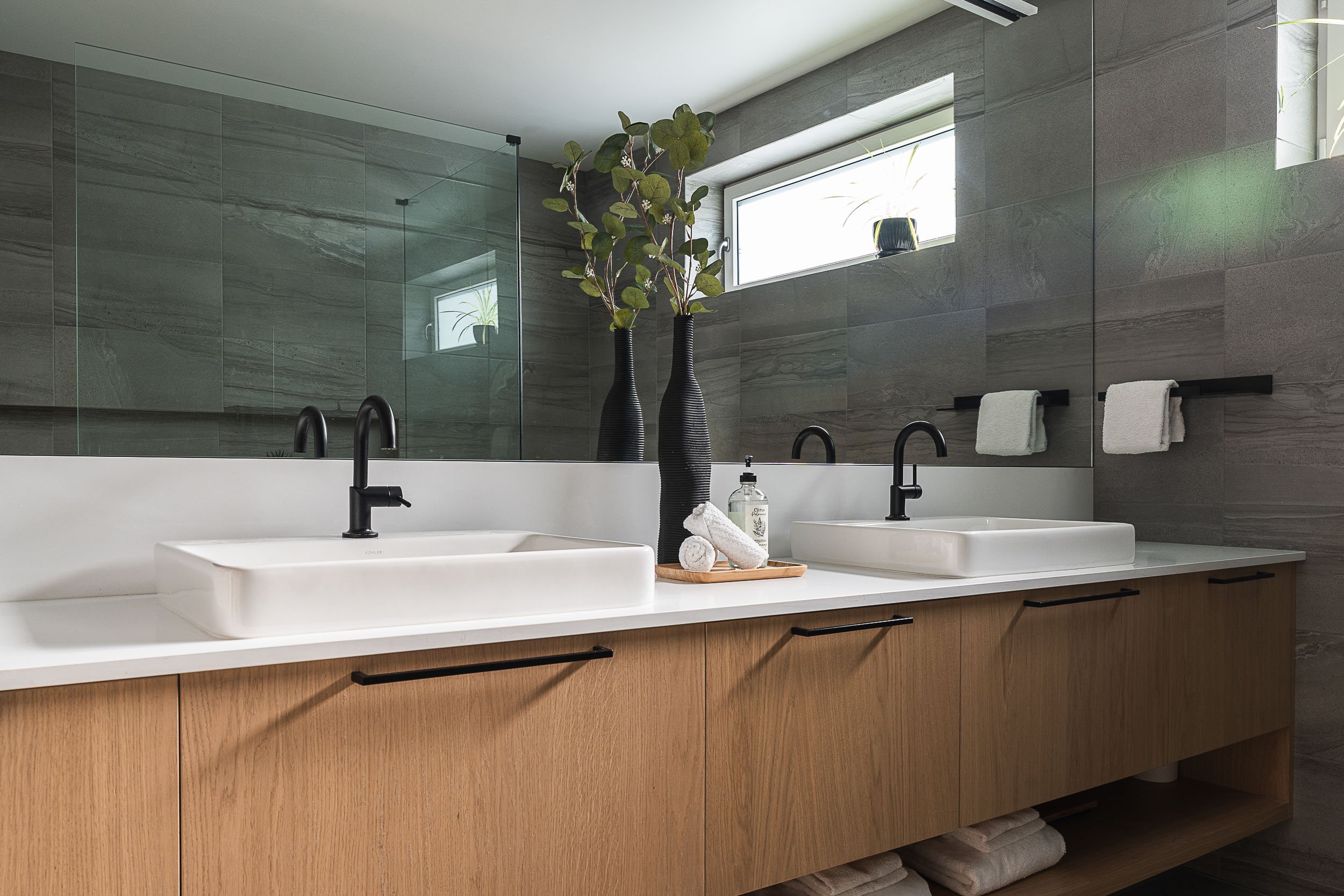 Eagle Residence ensuite