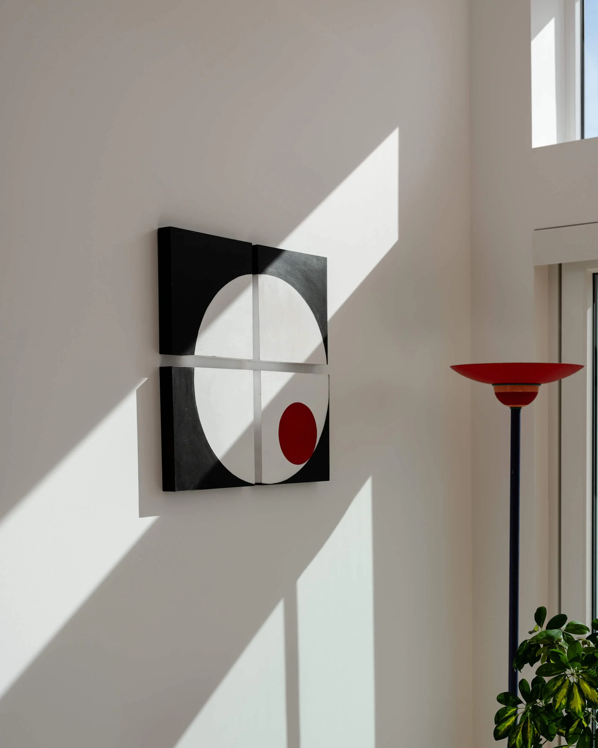 oles-cove-halfmoon-bay-clerestory-sunbeam-artwork-detail-architectural-photographer-matt-anthony.jpg