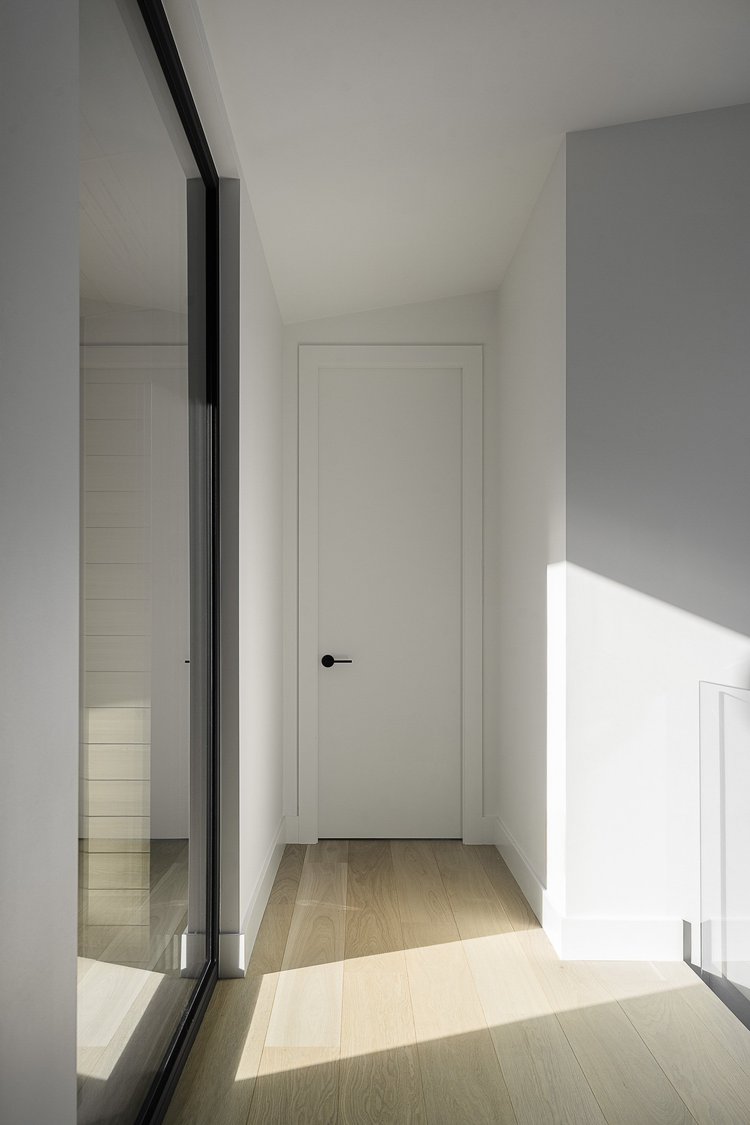 How to build a visual library for website proposals and awards