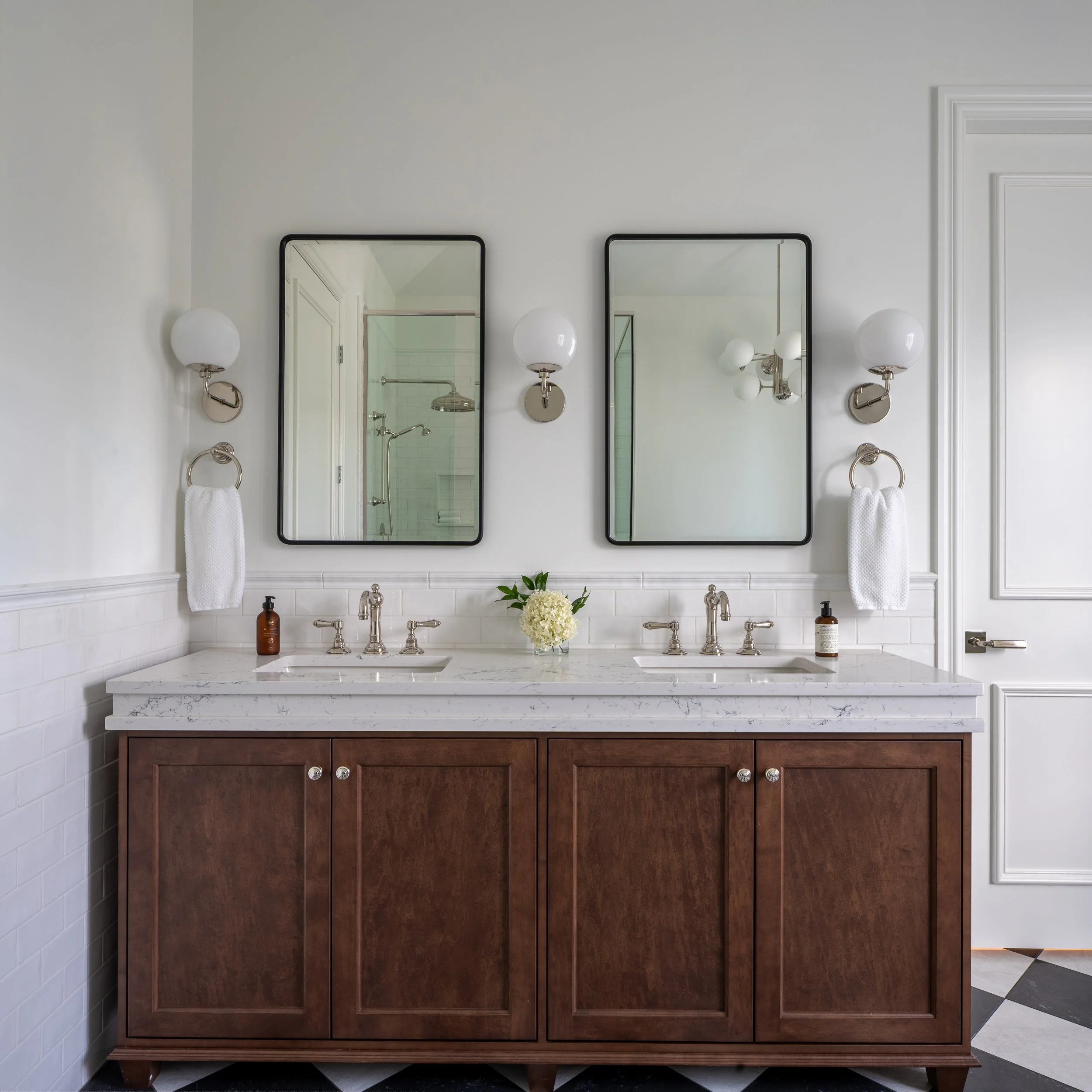 Fraser Valley Vista — exterior architecture and site integration