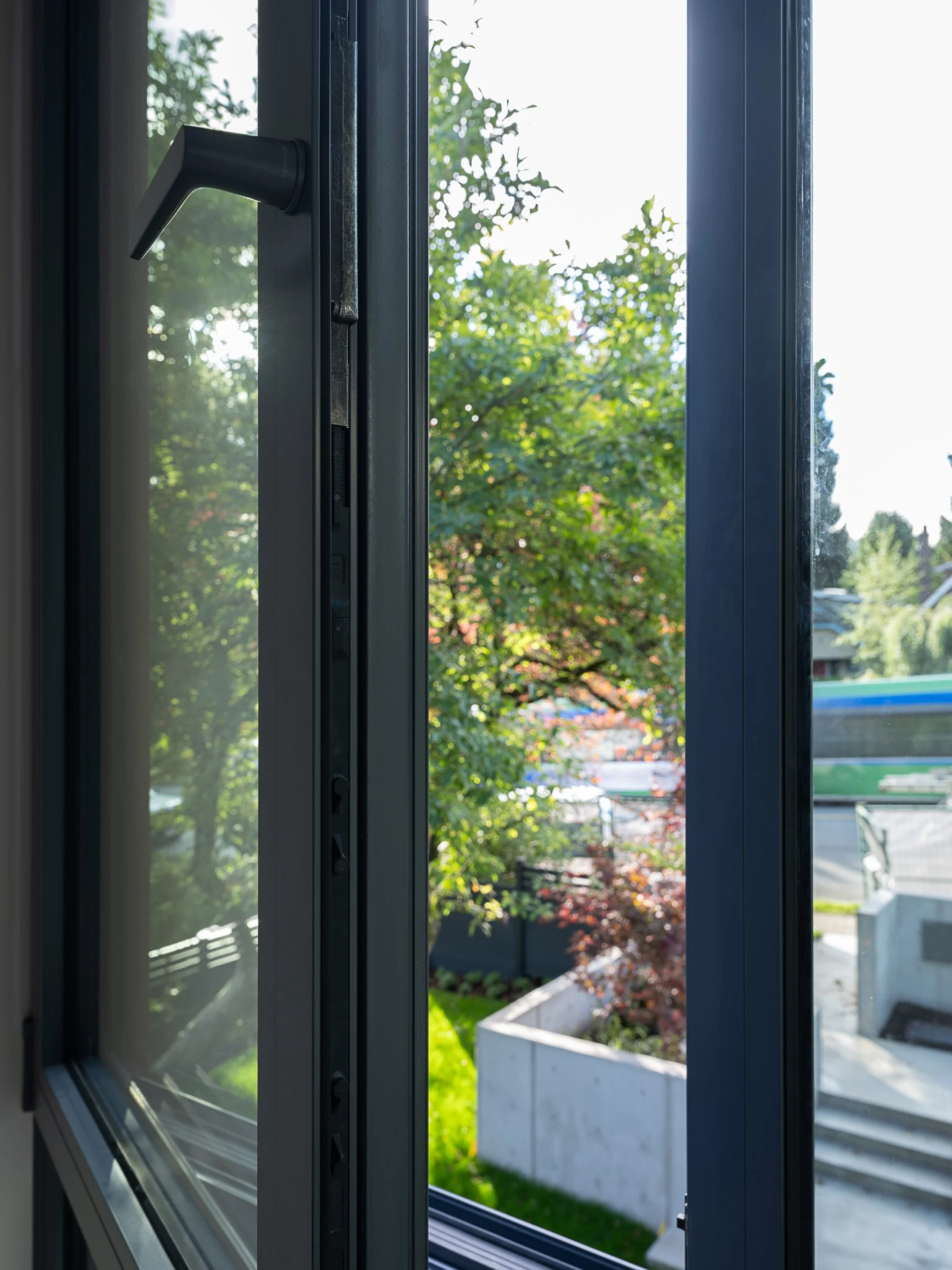 West 10th Vancouver 52