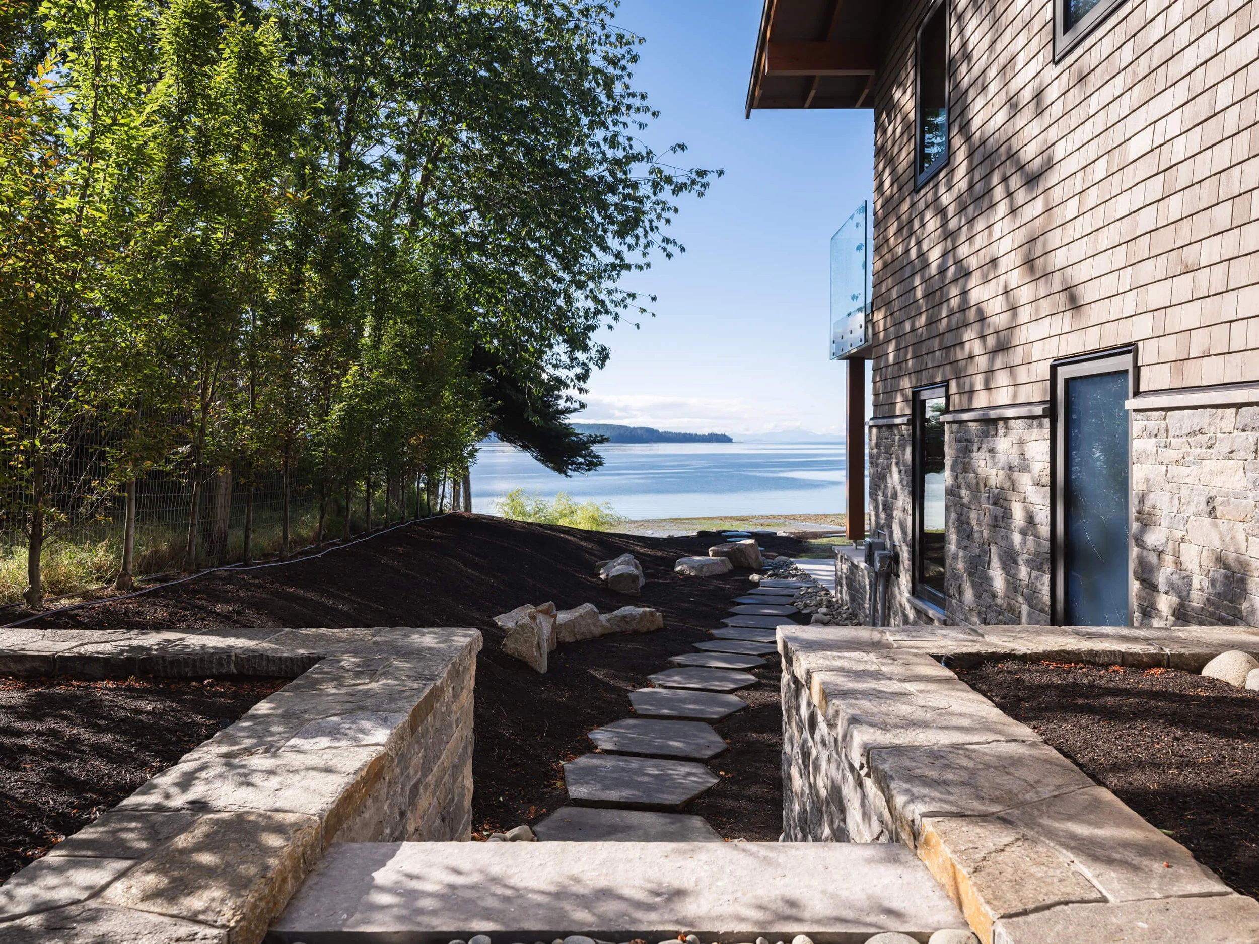desolation-sound-residence-stone-path-to-the-shore-architectural-photographer-matt-anthony.jpg