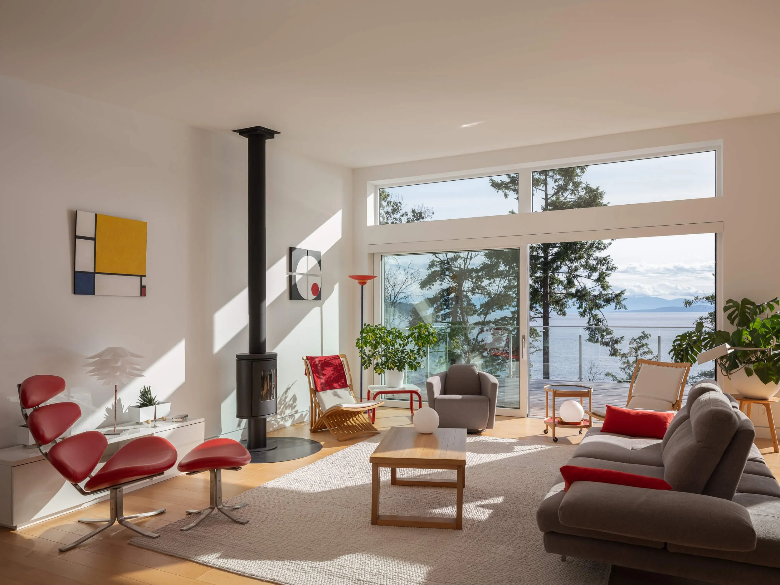 oles-cove-halfmoon-bay-living-room-ocean-view-glazing-architectural-photographer-matt-anthony.jpg
