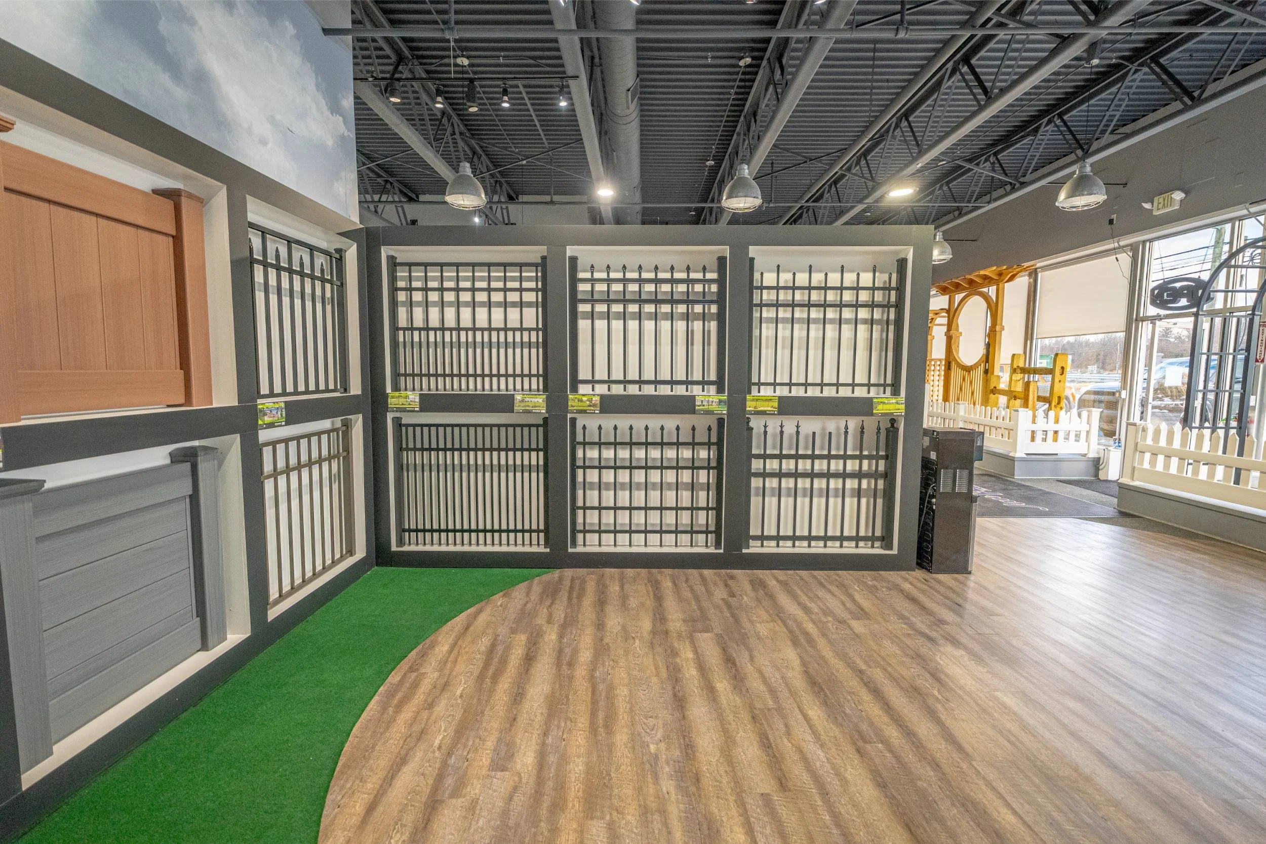 Showroom exterior and parking—local fence store near me in Middlesex County, NJ