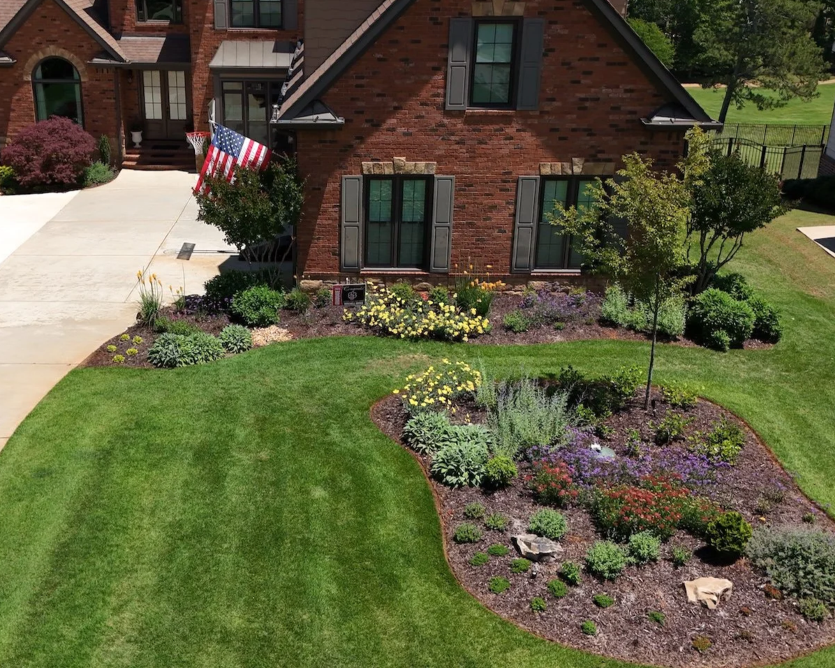 What Makes a Great Landscape Maintenance Program?