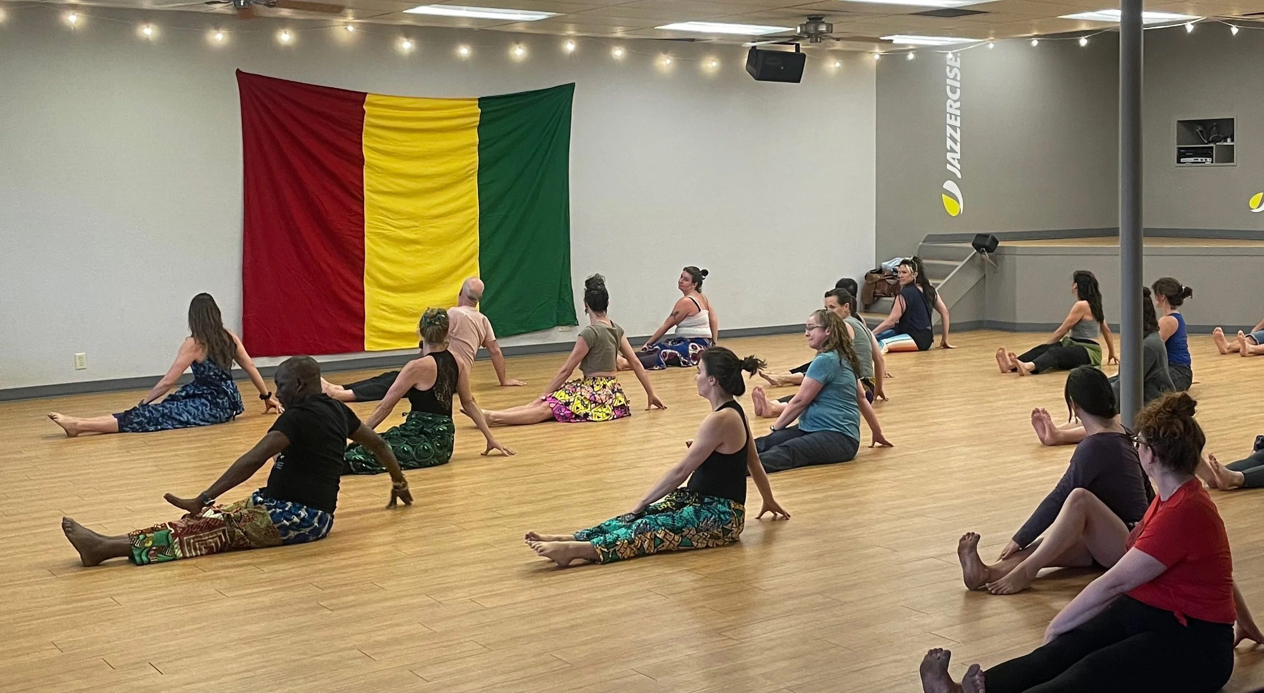 Warming up with Youssouf Koumbassa