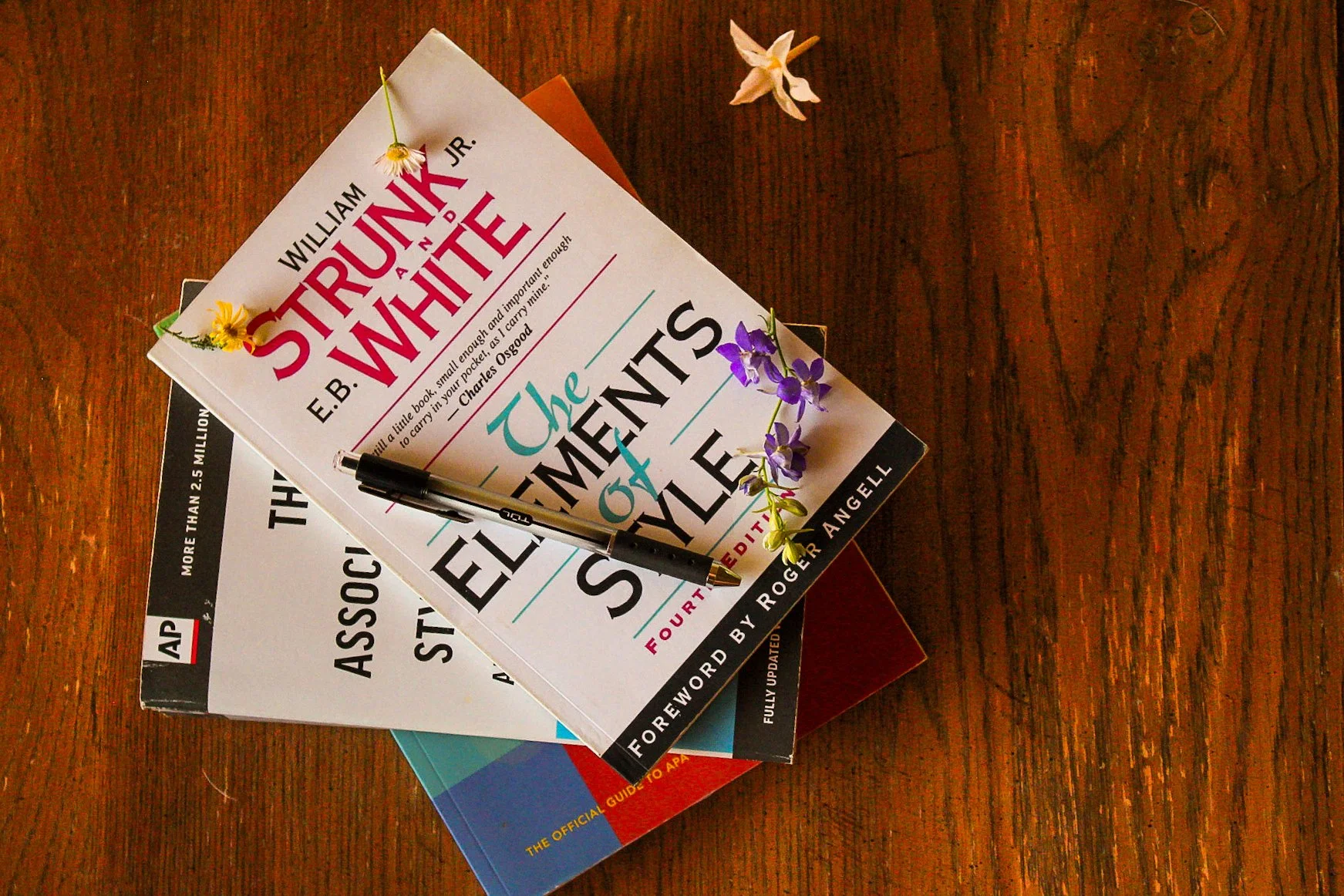 Explore free tools, templates, and resources designed to make your marketing efforts more efficient and impactful.