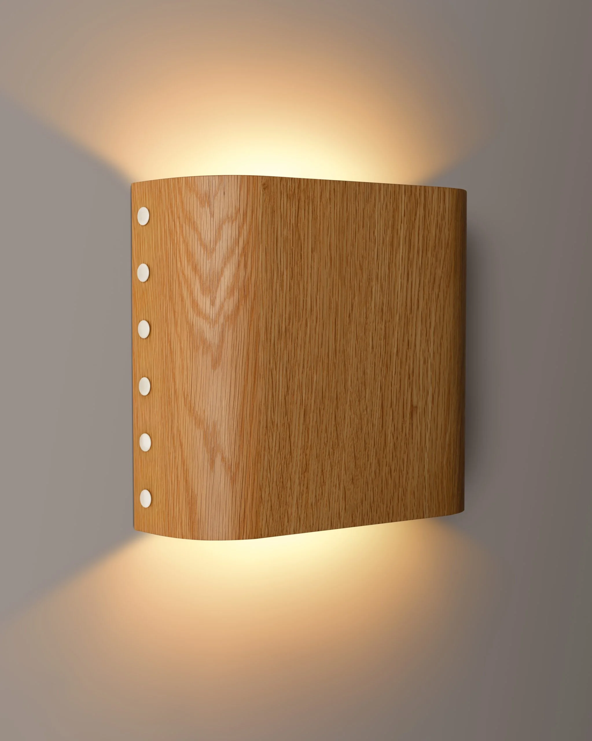 Stud-Sconce_Curved-1_OakCream_2-scaled.jpg