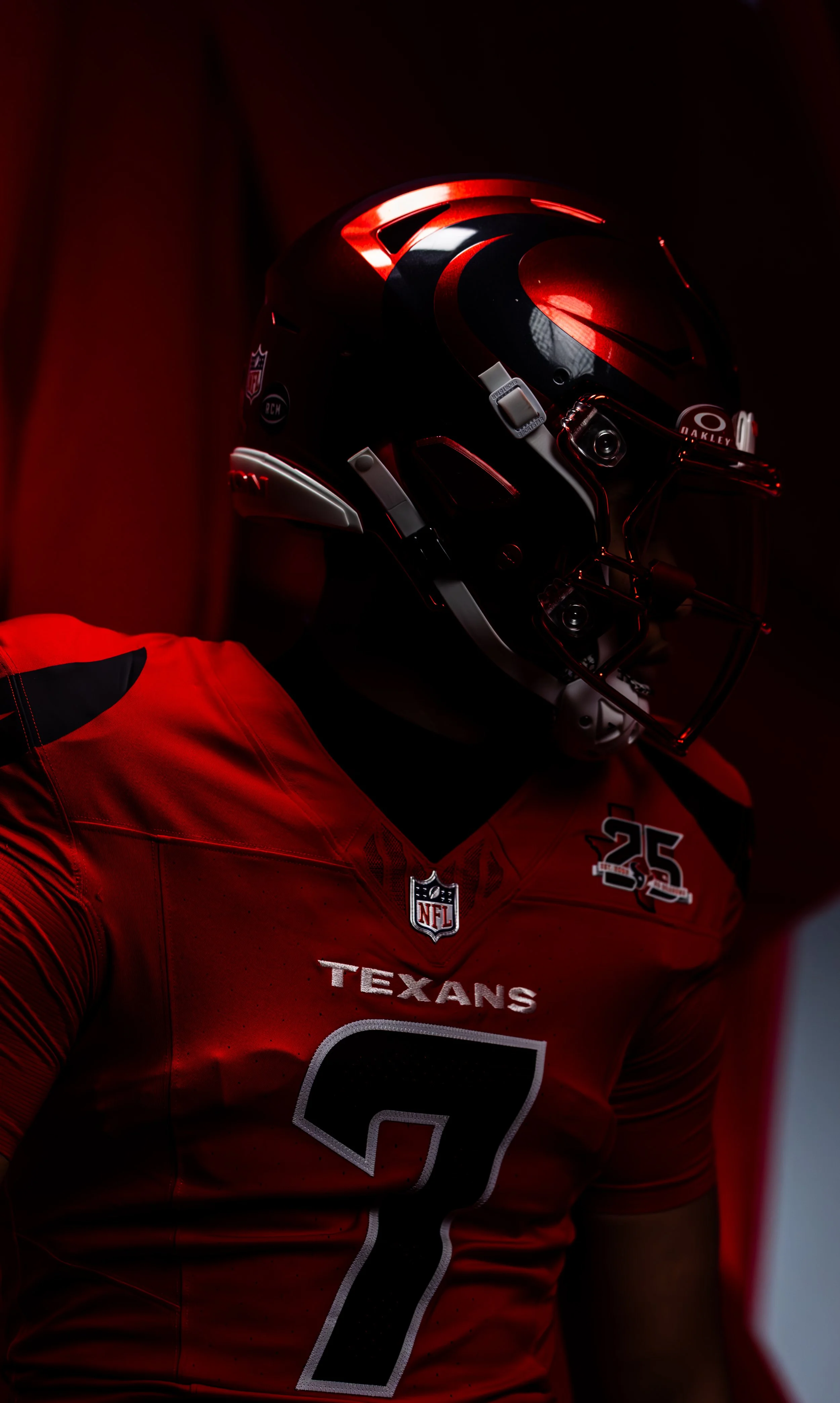 2026_0608_MediaDays_BattleRedSet_CJStroud_0116.jpg