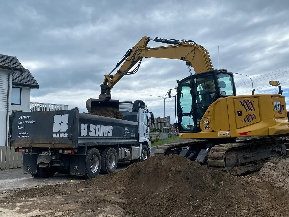 Site works moving along nicely at Oceanbeach Road. Give us a wave if you see the truck go by 👋

@samscivil #samscivil #taurangaearthworks #taurangadrainage