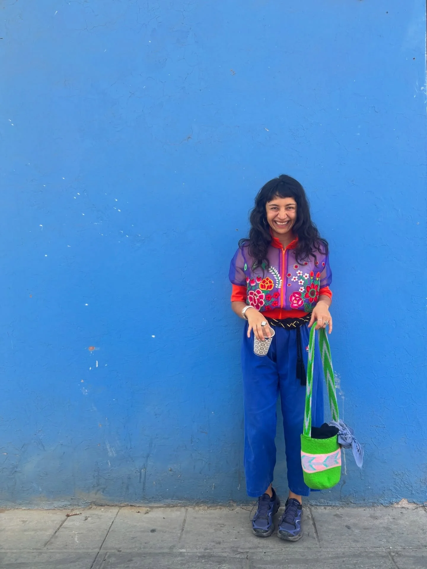 He estado alejada en estos &uacute;ltimos meses de las redes sociales, necesitando tal vez estar en la 3D de la nueva vida que me da la linda Oaxaquita. 

Han sido semanas de encuentros hermosos con personas de corazones abiertos y grandes, de conoce