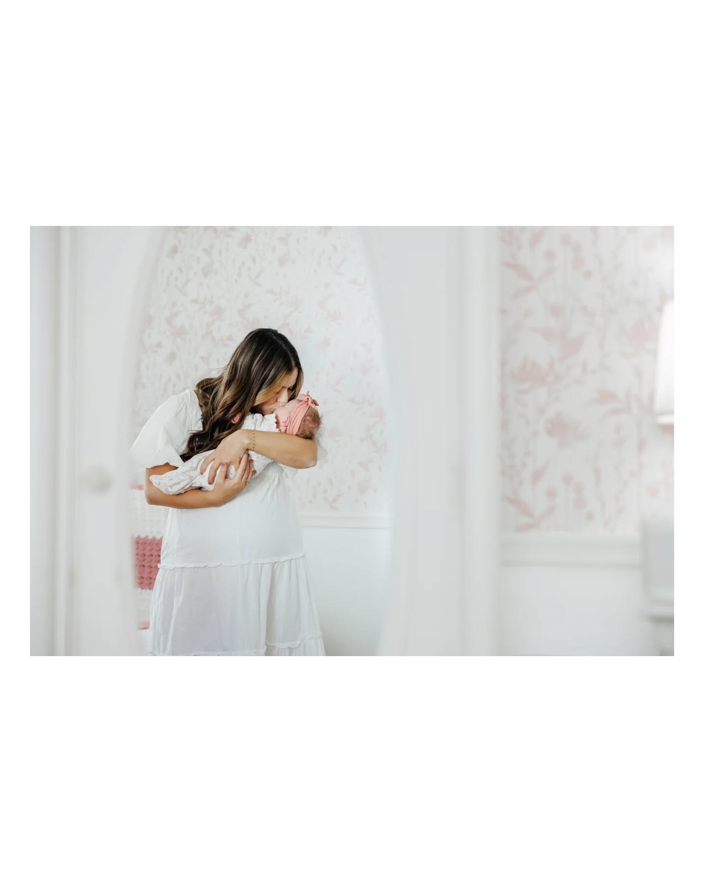 The newborn stage goes by in a blur, and the last thing you want to worry about after birth is scheduling a photo session. 

That&rsquo;s why bundling maternity and newborn sessions makes everything easier! 

You get a seamless experience, consistent