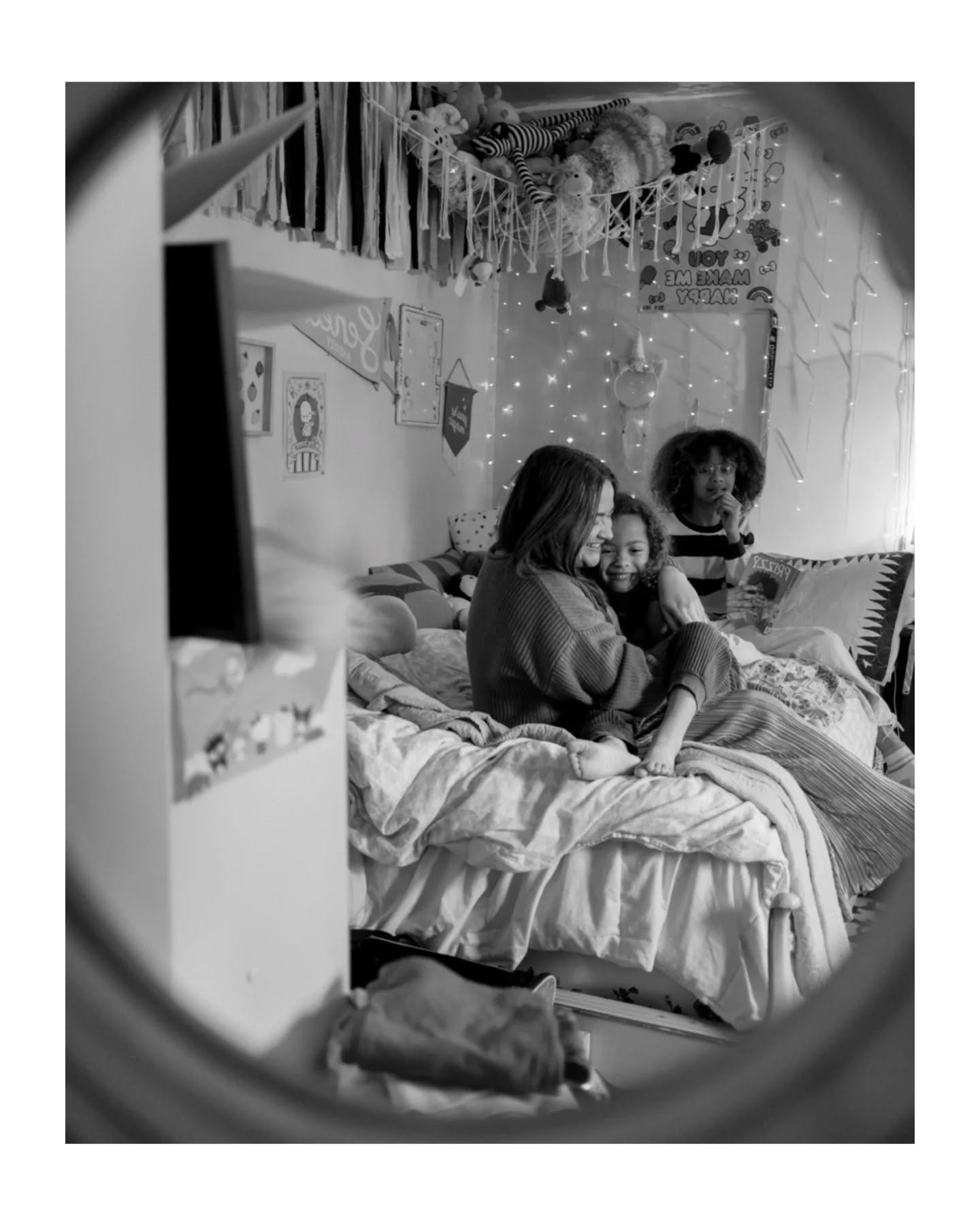 Come As You Are.

This is my deepest belief when it comes to documentary/candid photography. Yes, overall there is basic preparation for the session. Yes, I do send you an outfits guide just in case you need some help. But I always say to my clients 