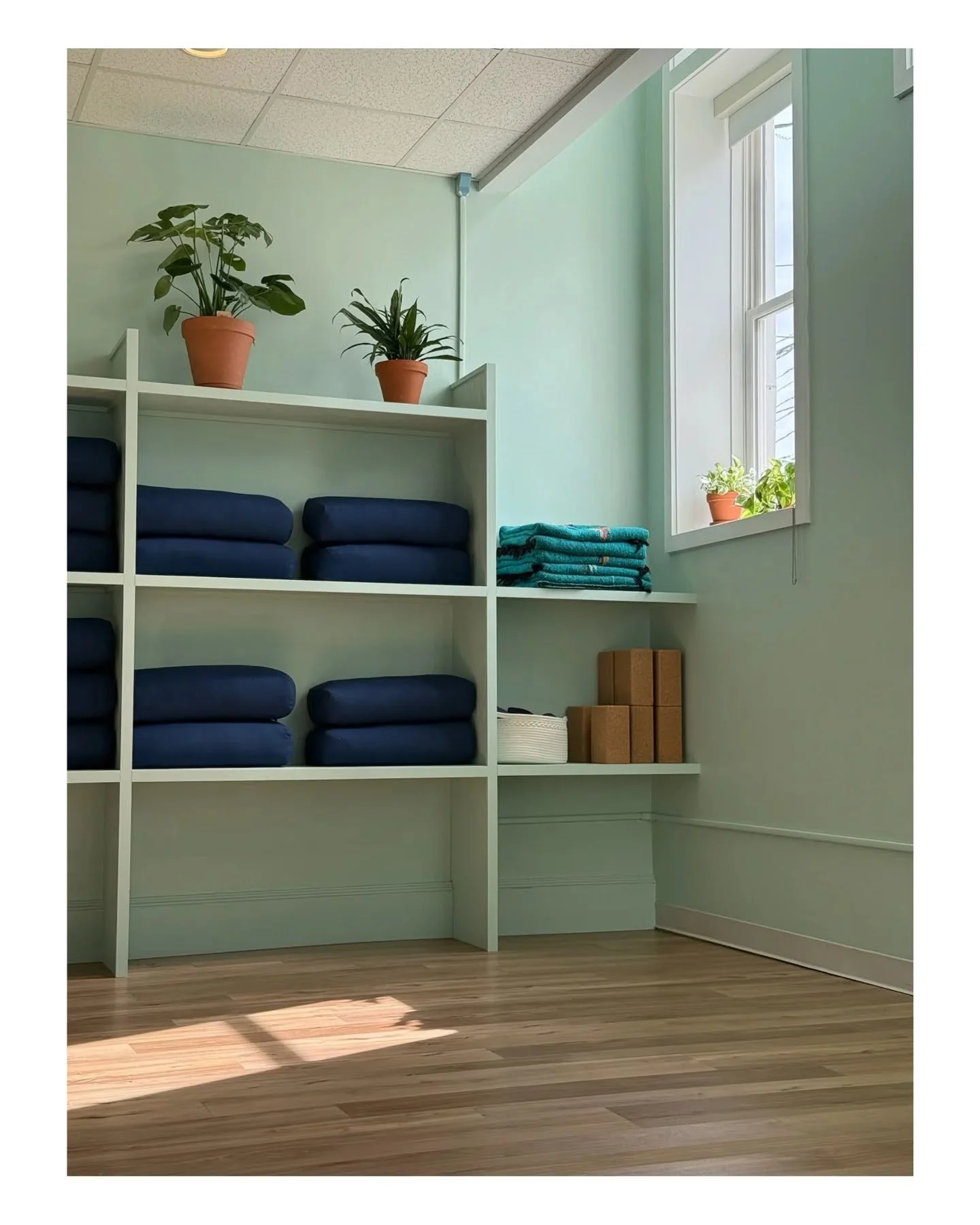 Broad Yoga // 817 W Broad Street 

Sometimes the hardest part is simply getting yourself there.

@broadyoga is a studio where movement, rest, and community is meant to feel accessible and easy. No memberships. No long-term commitment. No registration