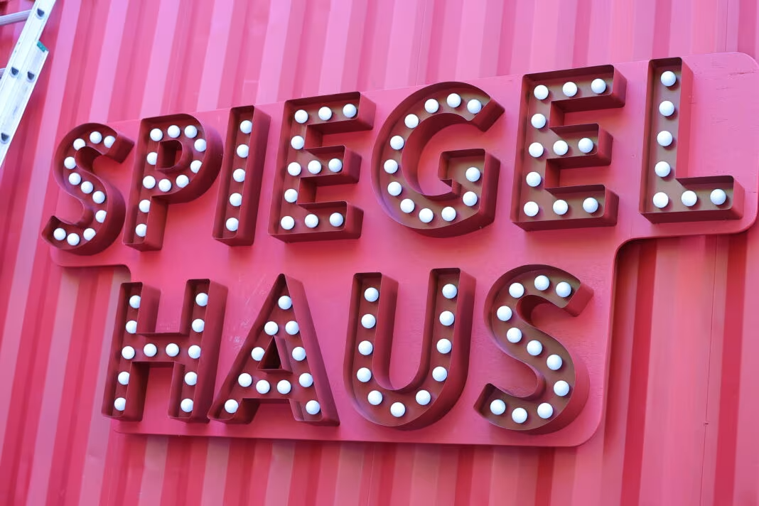 Melbourne Fringe: Peter Combe at The Spiegel Haus (11am) 