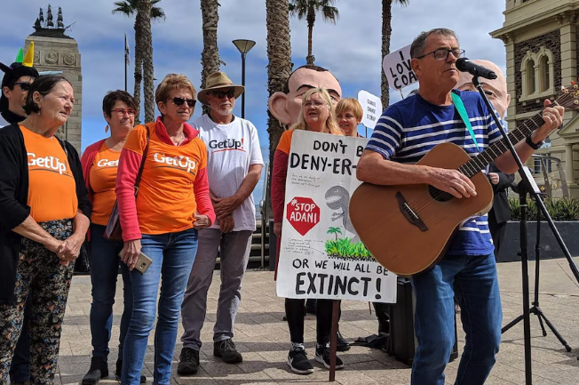 Satirical superhero Captain GetUp labelled 'a great success', as Peter Combe sings for GetUp!