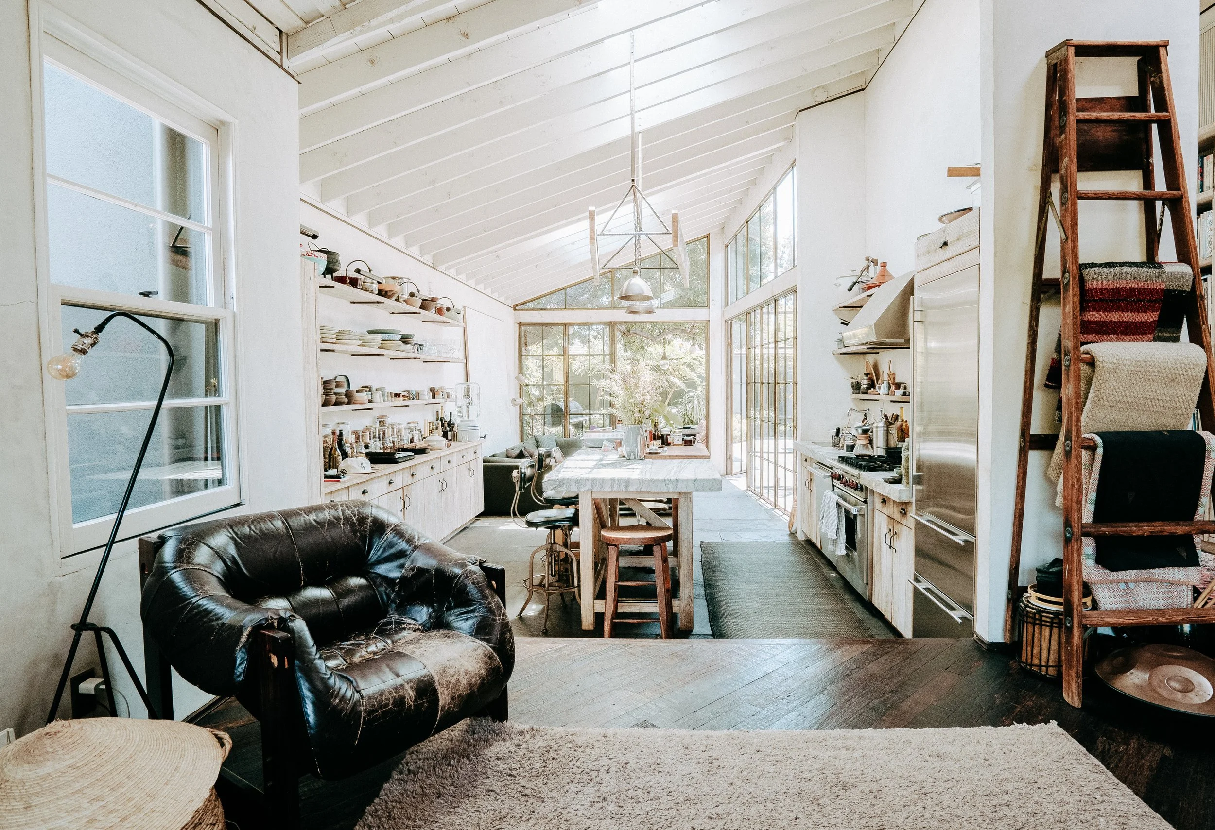 An image of interior construction renovation and carpentry, bunglaow Venice, CA.