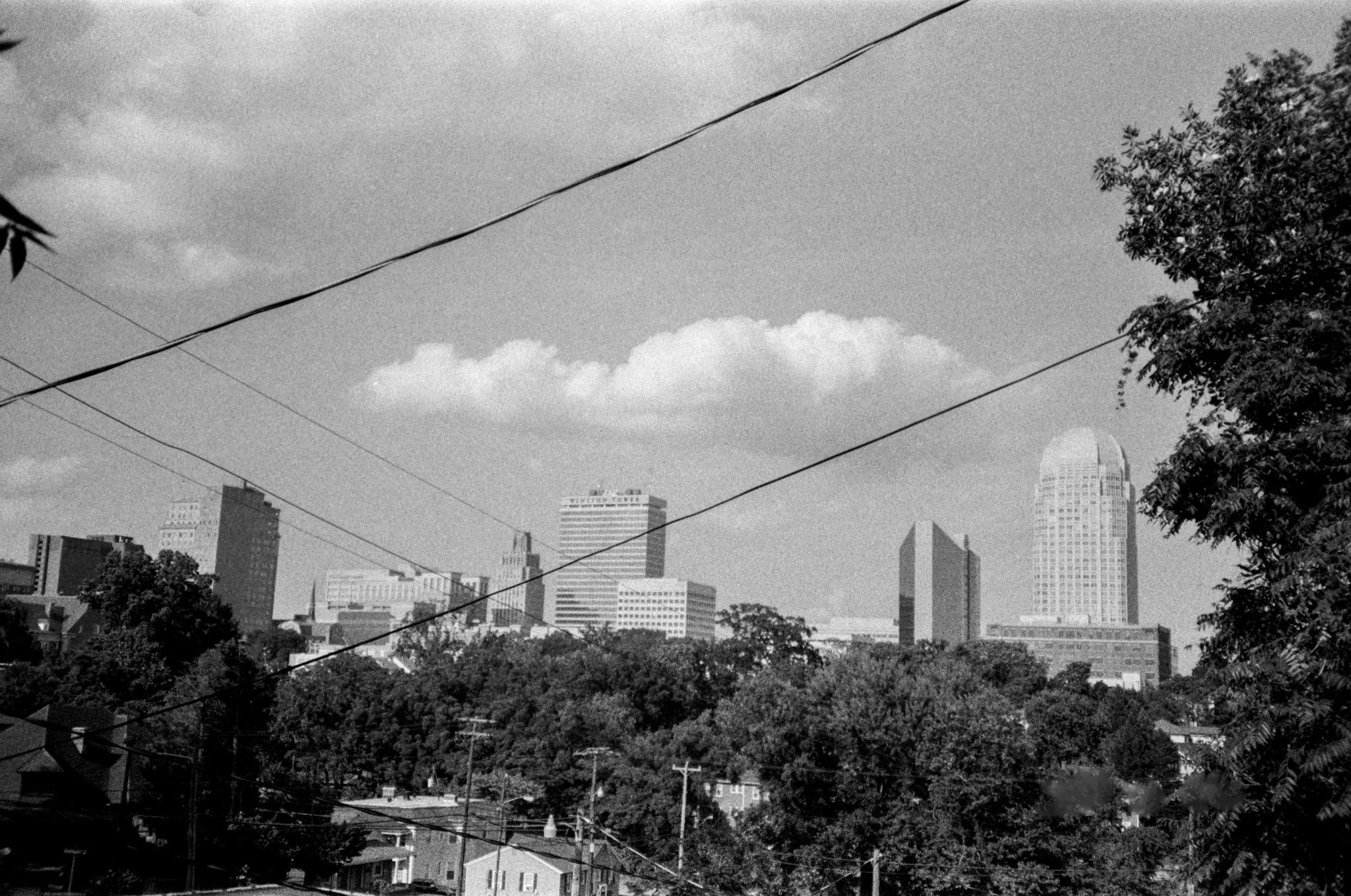 Winston Skyline. NC '23. (Berlin Kino 400.)