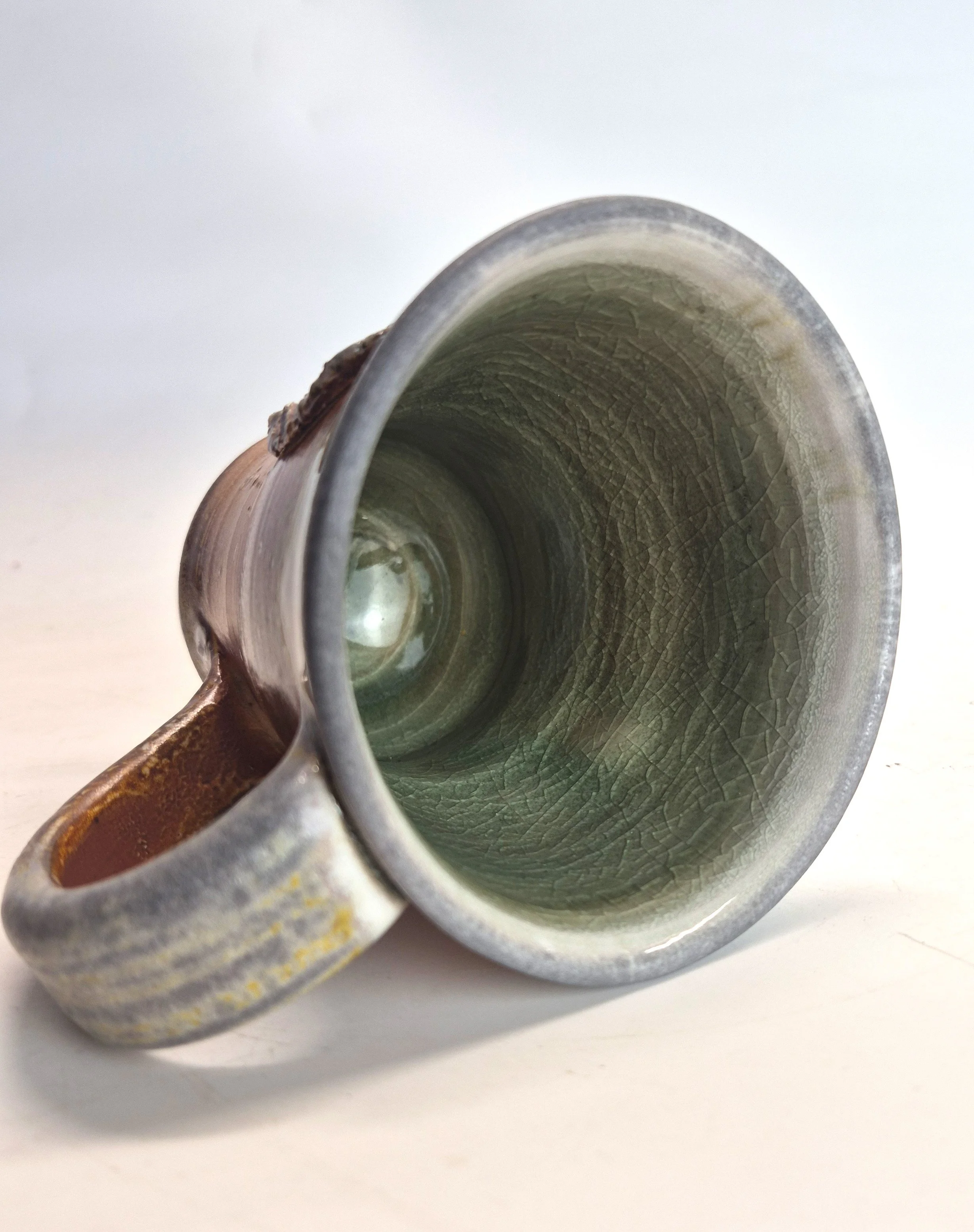 mug1d.jpg