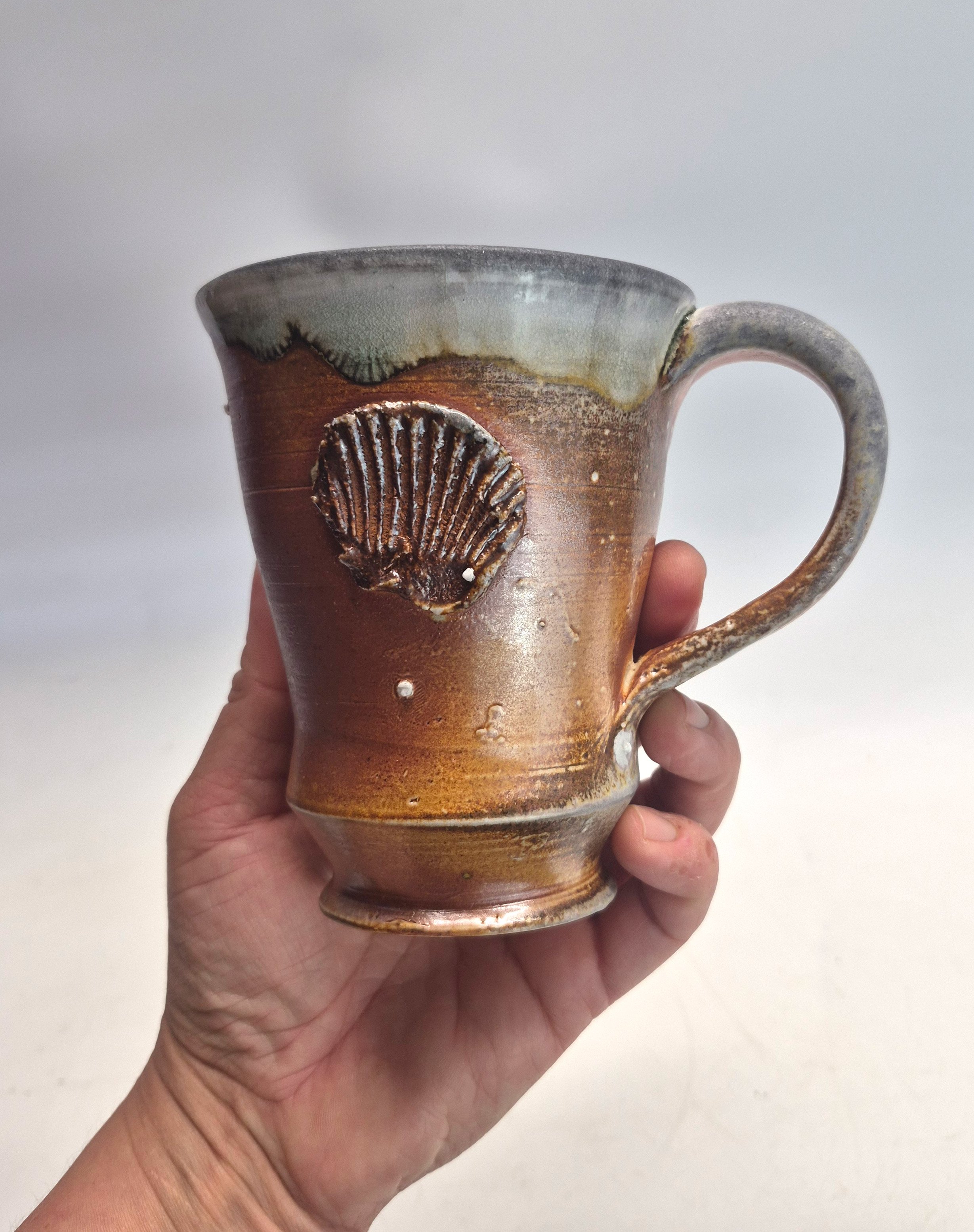 mug1a.jpg