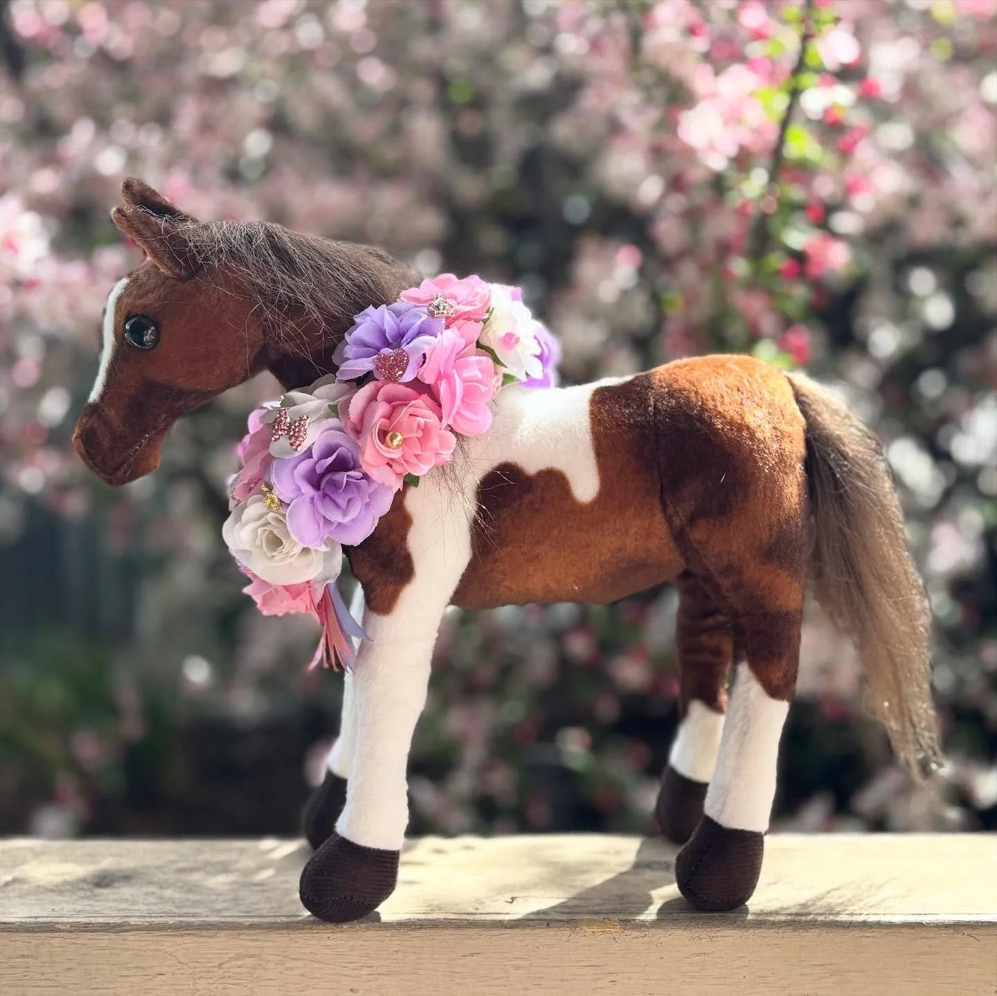 Pintos are now included in our &lsquo;Palomino Ponies&rsquo; range 🎀

Introductory Price of $30

PM to order 

🖤