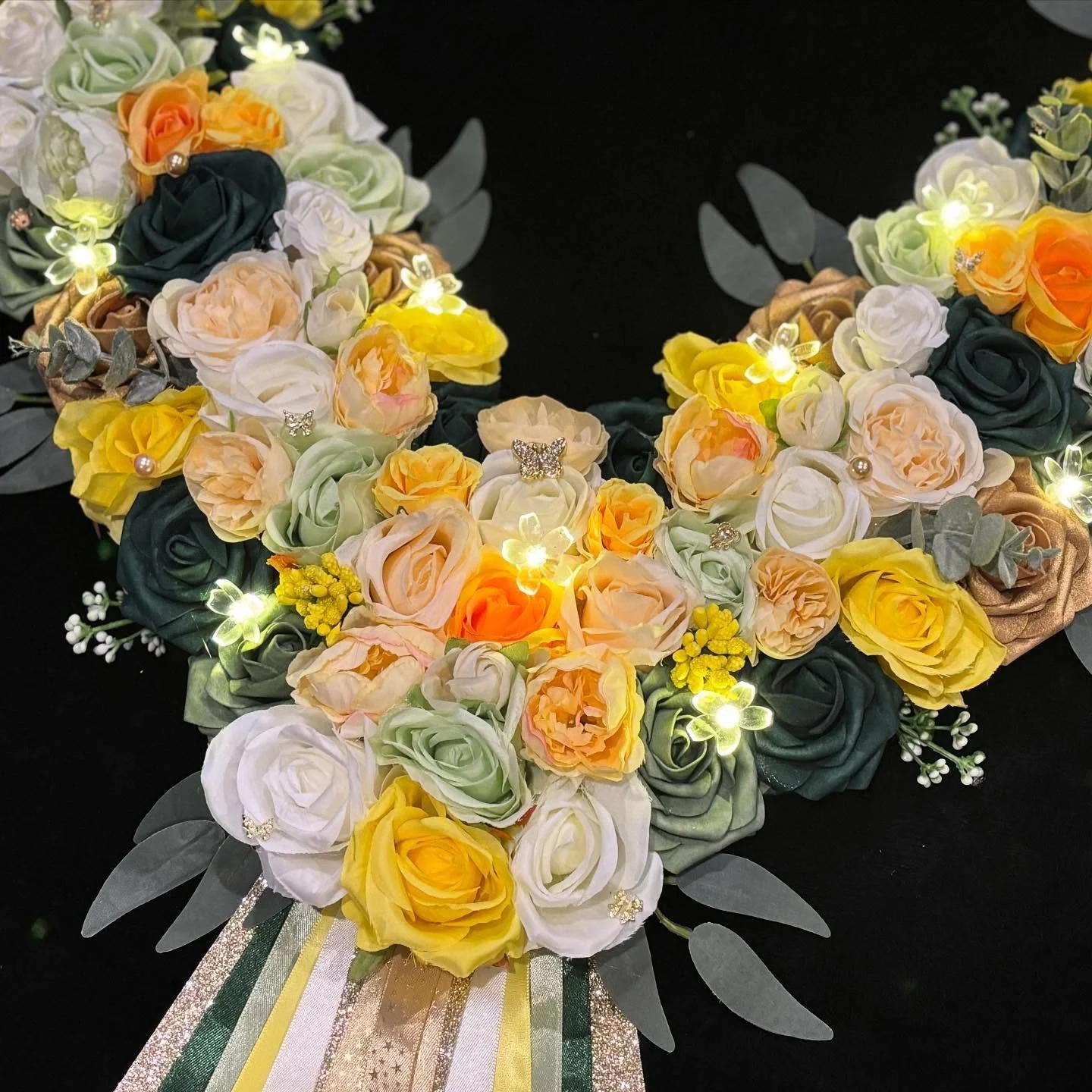 A Triple Row Garland heading out to a local ASH branch show 

A little lights for that something special 💛

Donation from us ⭐️