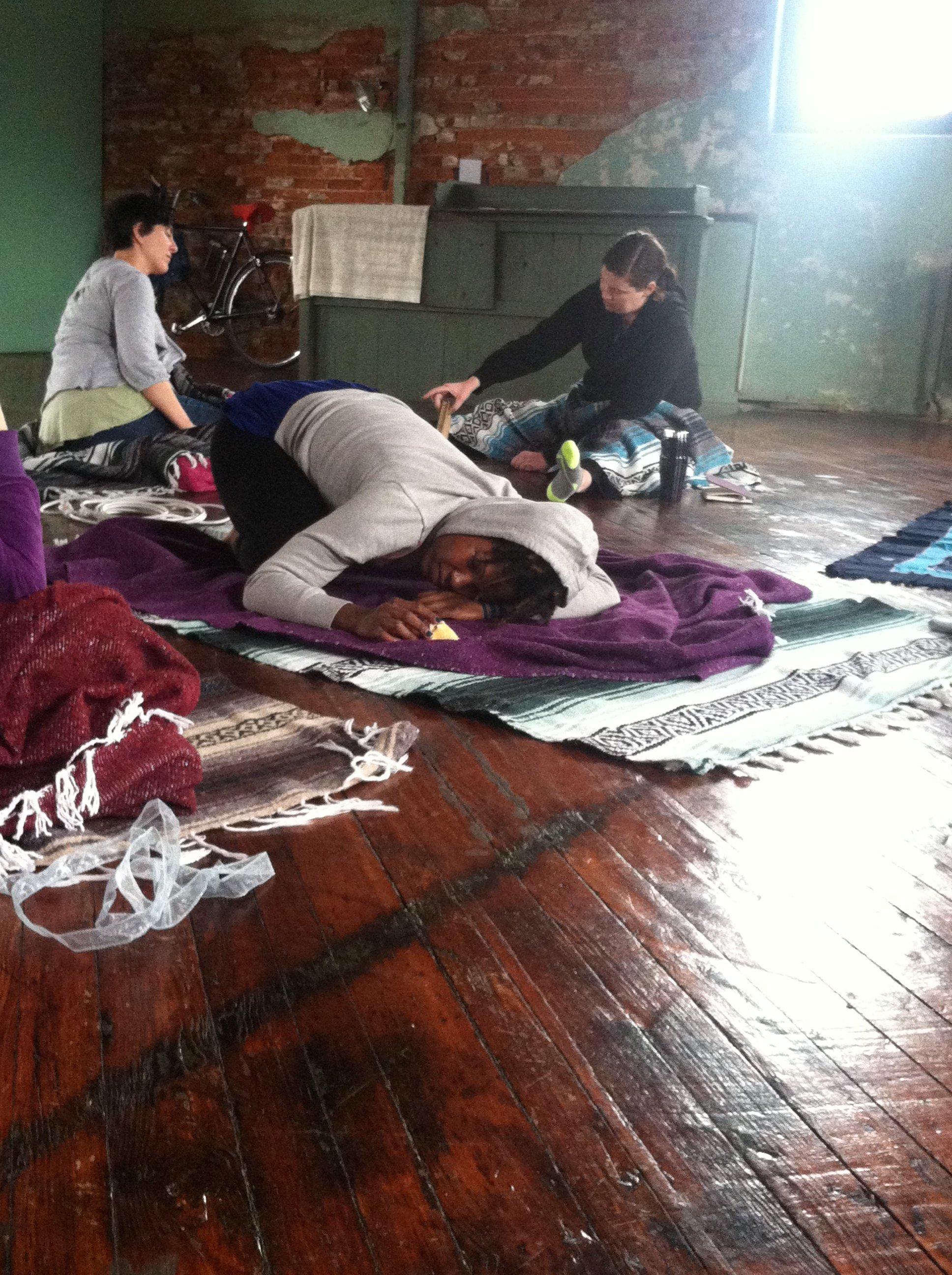 Group somatics session with Lee Fogel Somatic Therapist