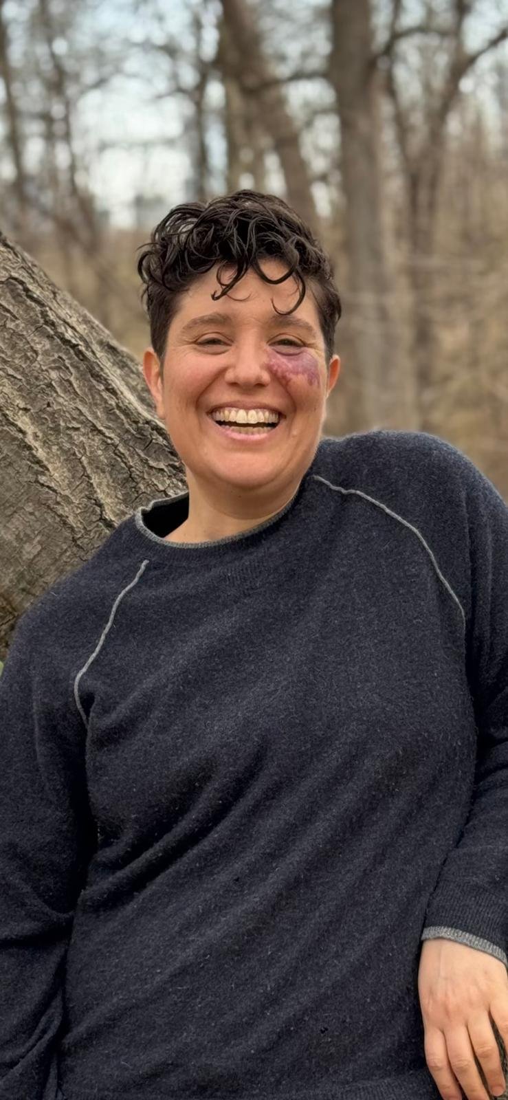 Lee Fogel Somatic Therapist bio pic