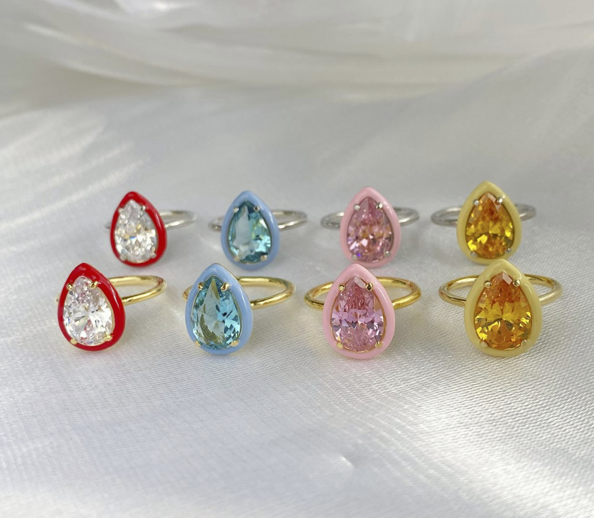 Juicy Pear Ring Gold
