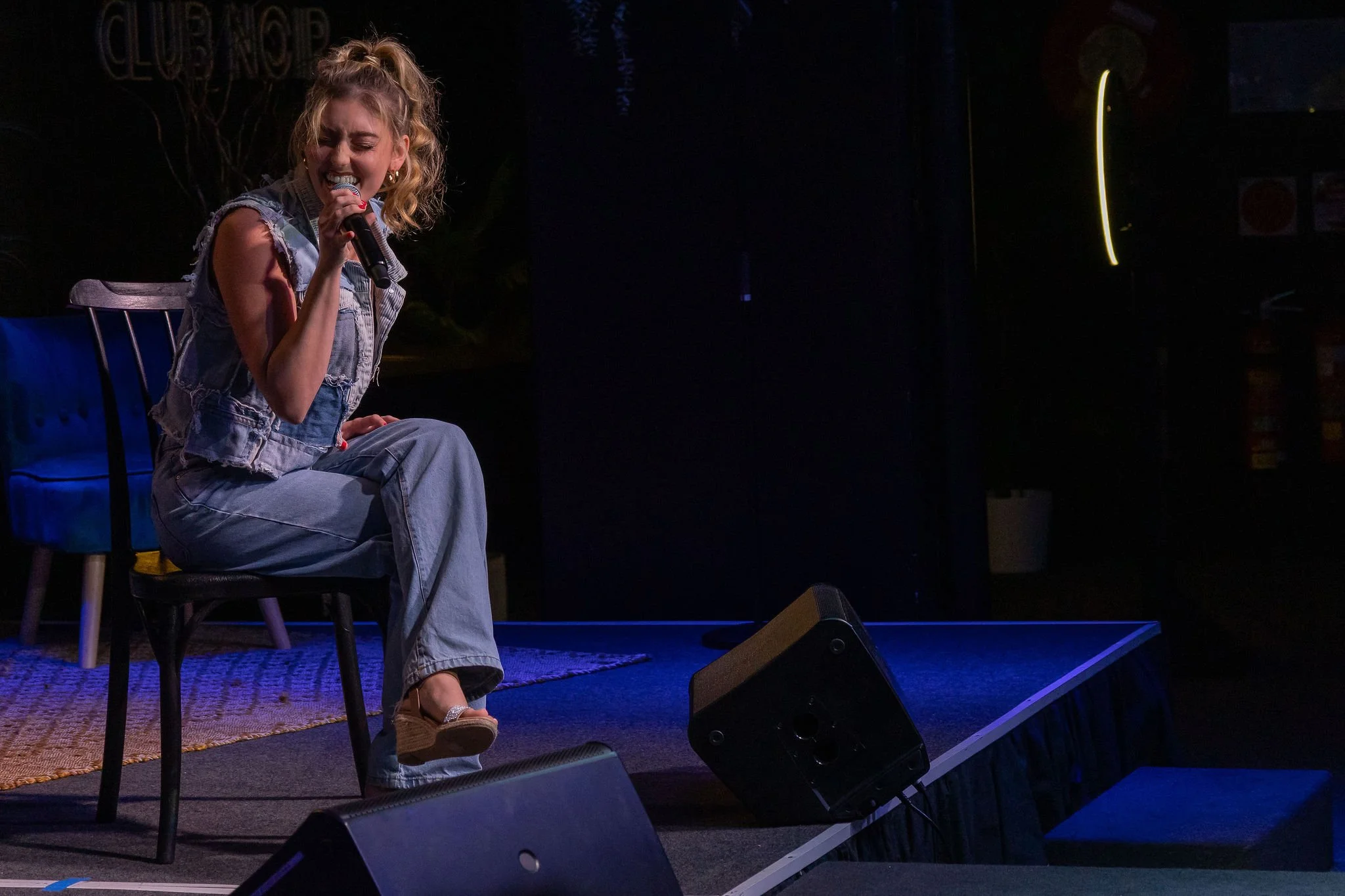 Rise Up 2025 & Australian Idol 2026 Contestant Èva Ilov performs "Before He Cheats" by Carrie Underwood.