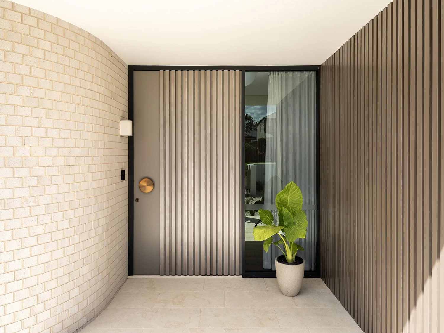 02_Internals_003 copy.jpg