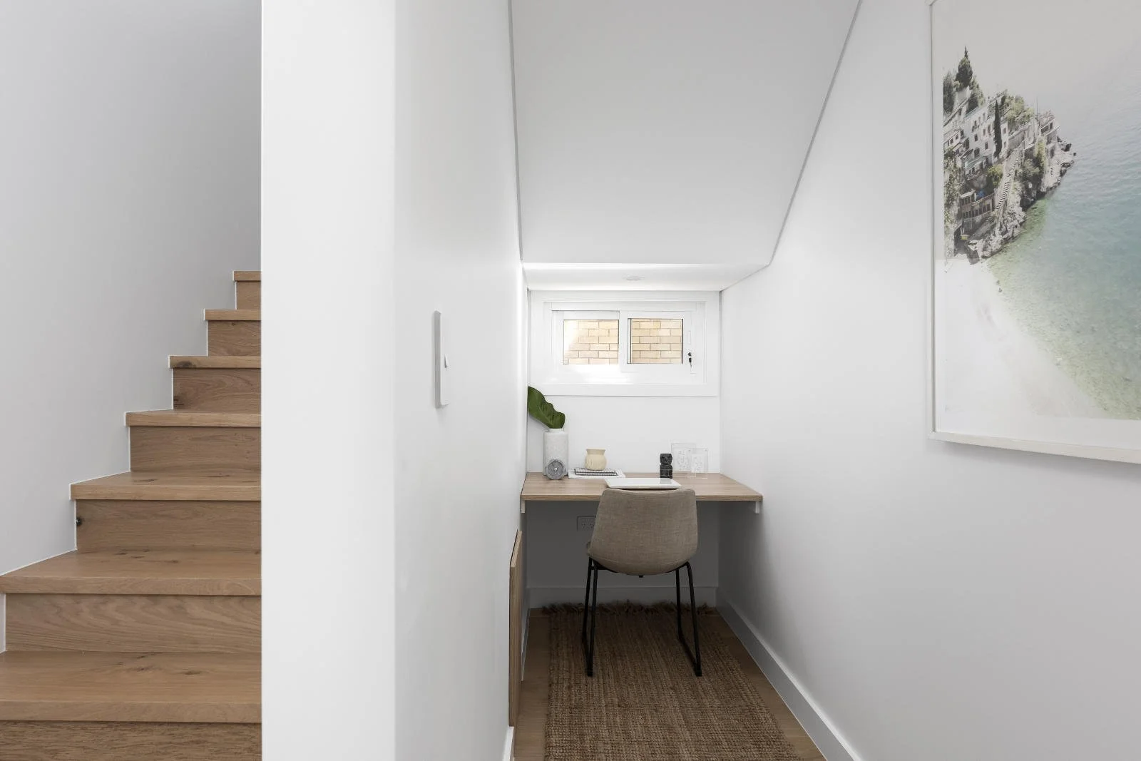 coastal-cronulla-duplex-study-stairwell.jpg