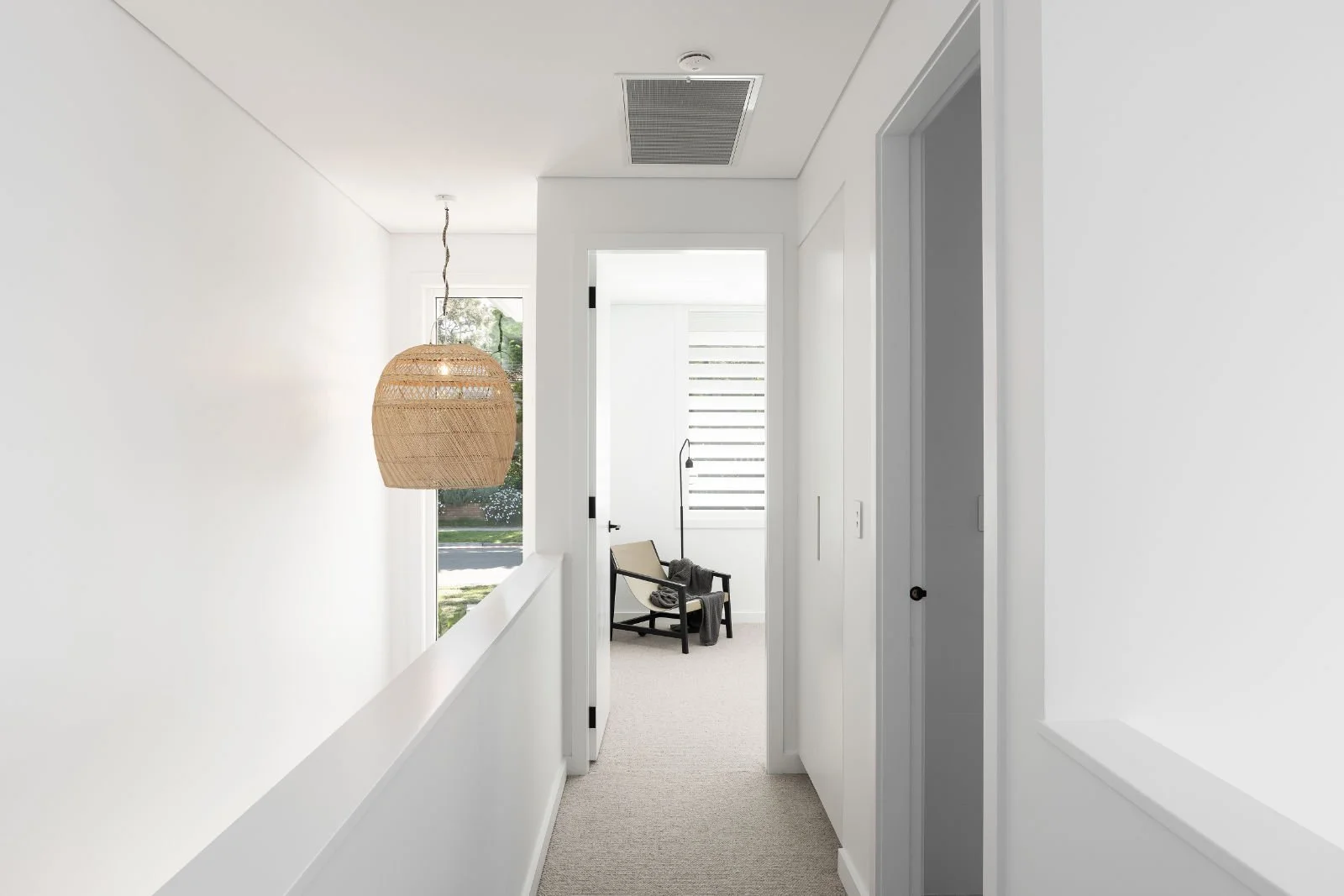 coastal-cronulla-duplex-hallway-details.jpg
