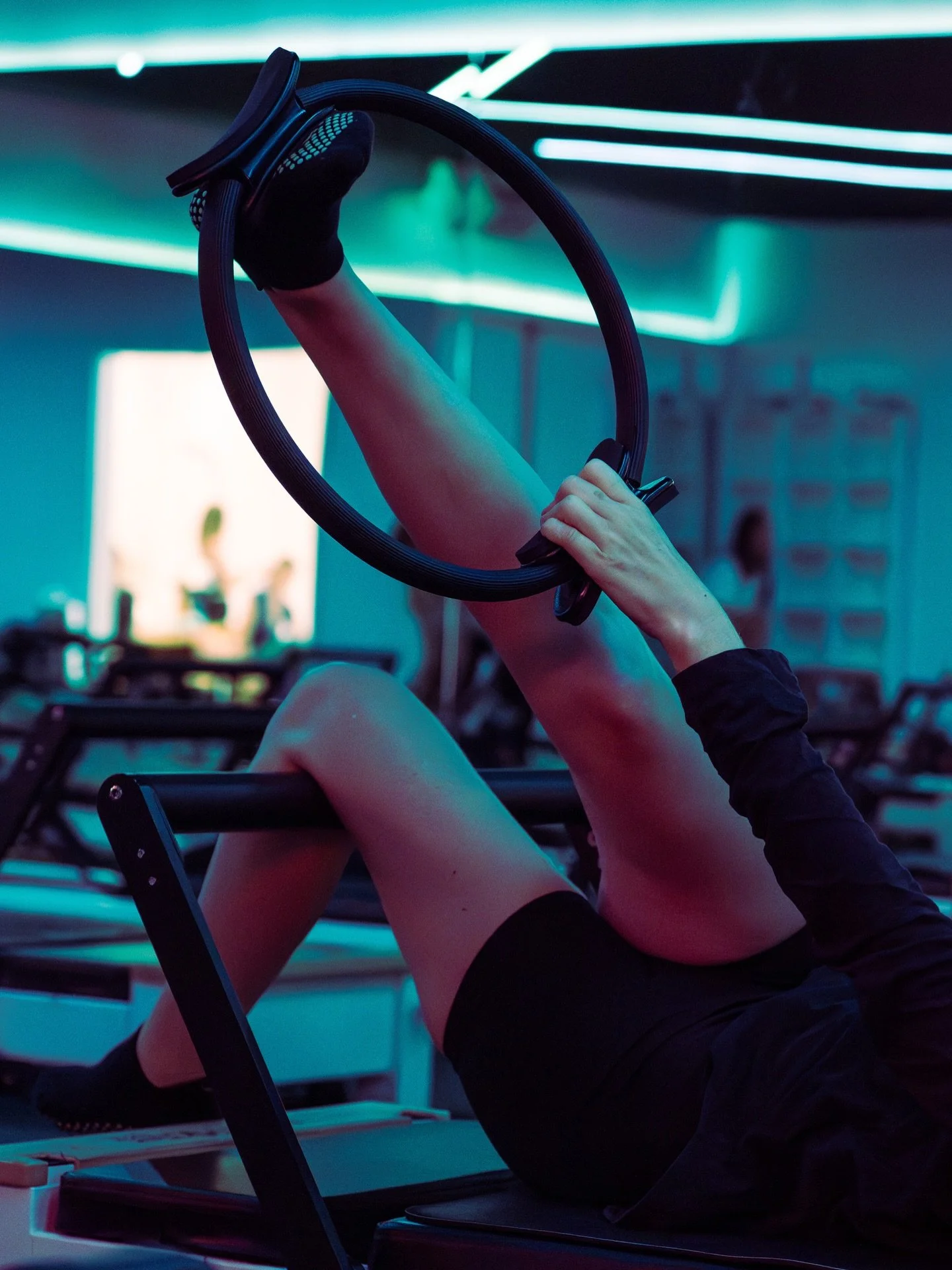 That ring isn&rsquo;t just for show.

Sculpt + Stretch is our new hybrid reformer pilates class - dynamic warm up, mobility and flexibility flow, guided breathwork to finish. Props included.

Wednesdays 5:30pm and Sundays 4:00pm. All levels welcome.

