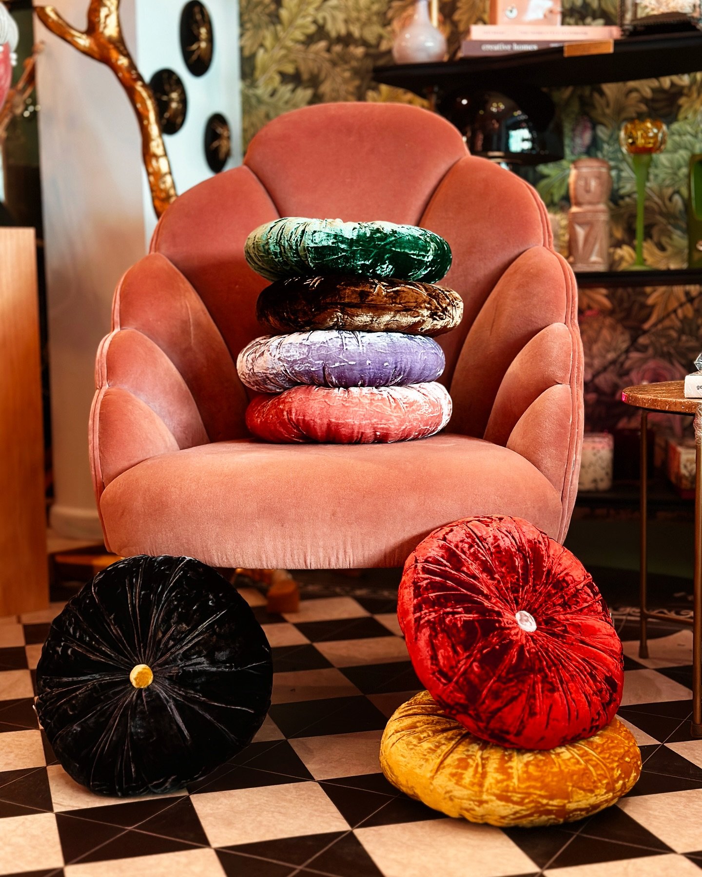 Crafted from silk-based velvet once reserved for fashion, these cushions bring softness, warmth, and quiet elegance to your space. 

Comes in an array of colours which are unique and subtle.Their lightweight material contrasts with traditional, heavi