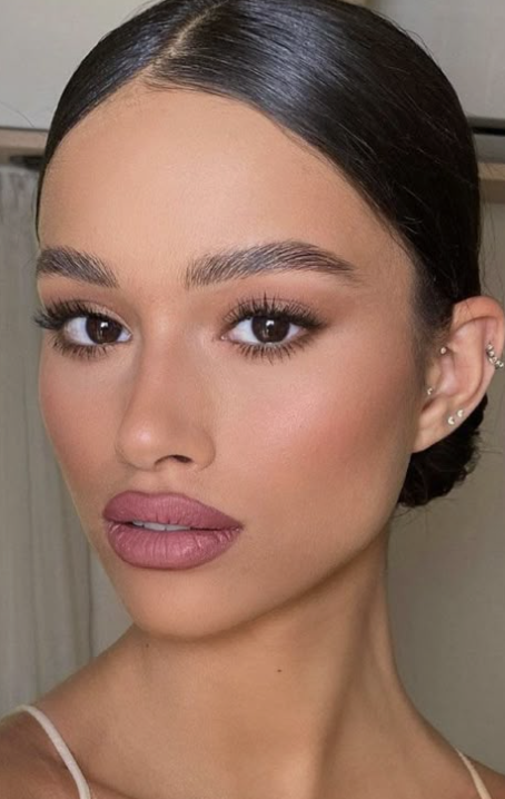 Make-up Example 1, dusty rose colors