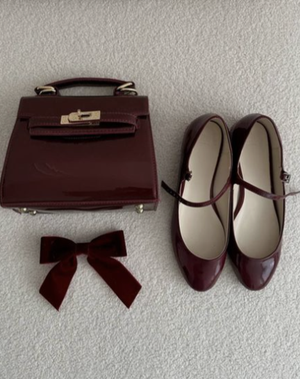 Matching accessories example