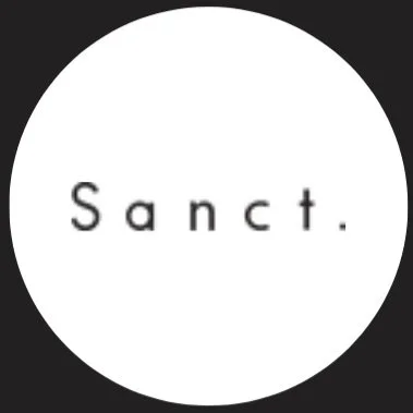 Black letters spelling sanct on a white background