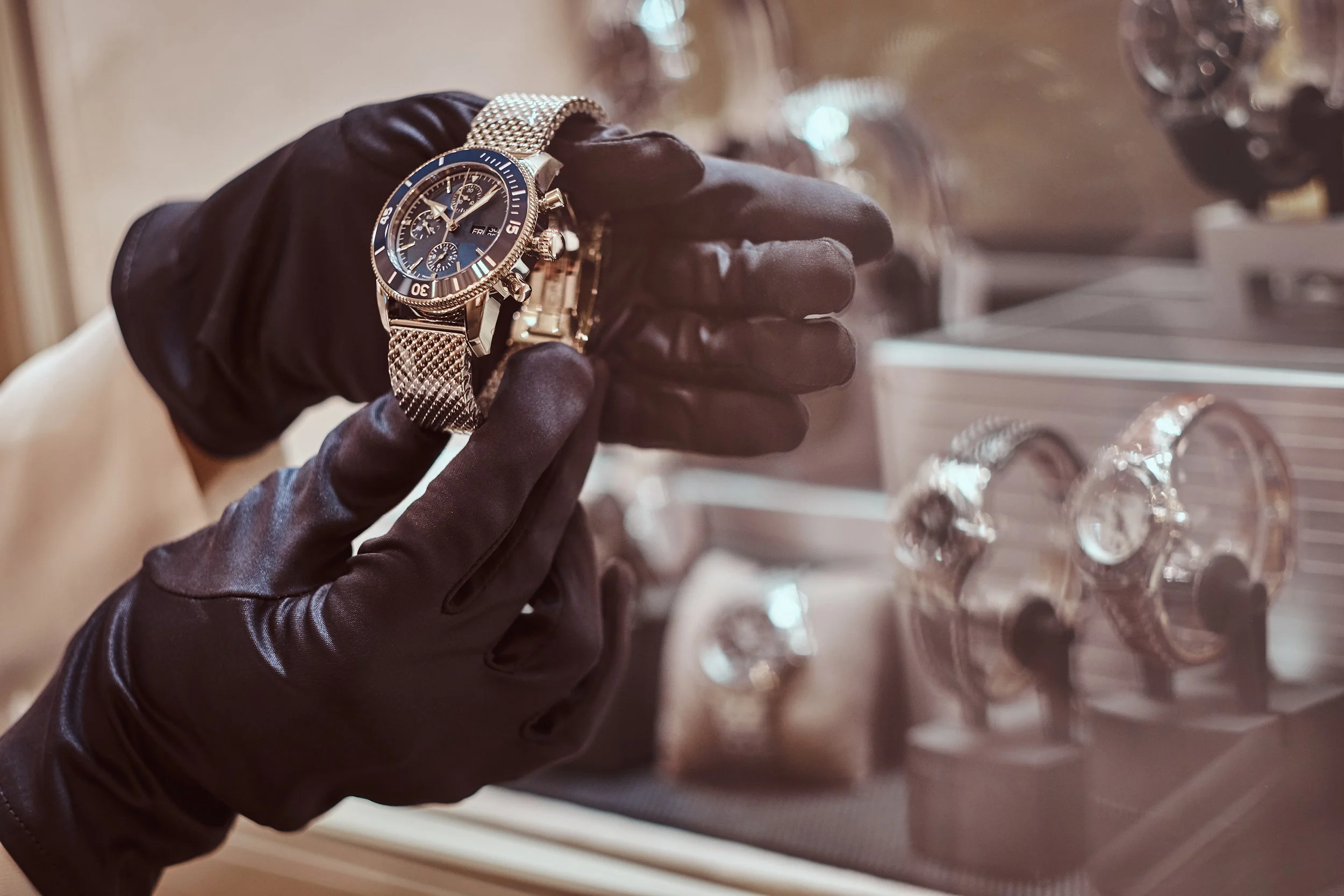 Behind the Loupe: What Our Experts Look for When Authenticating a Pre-Owned Rolex