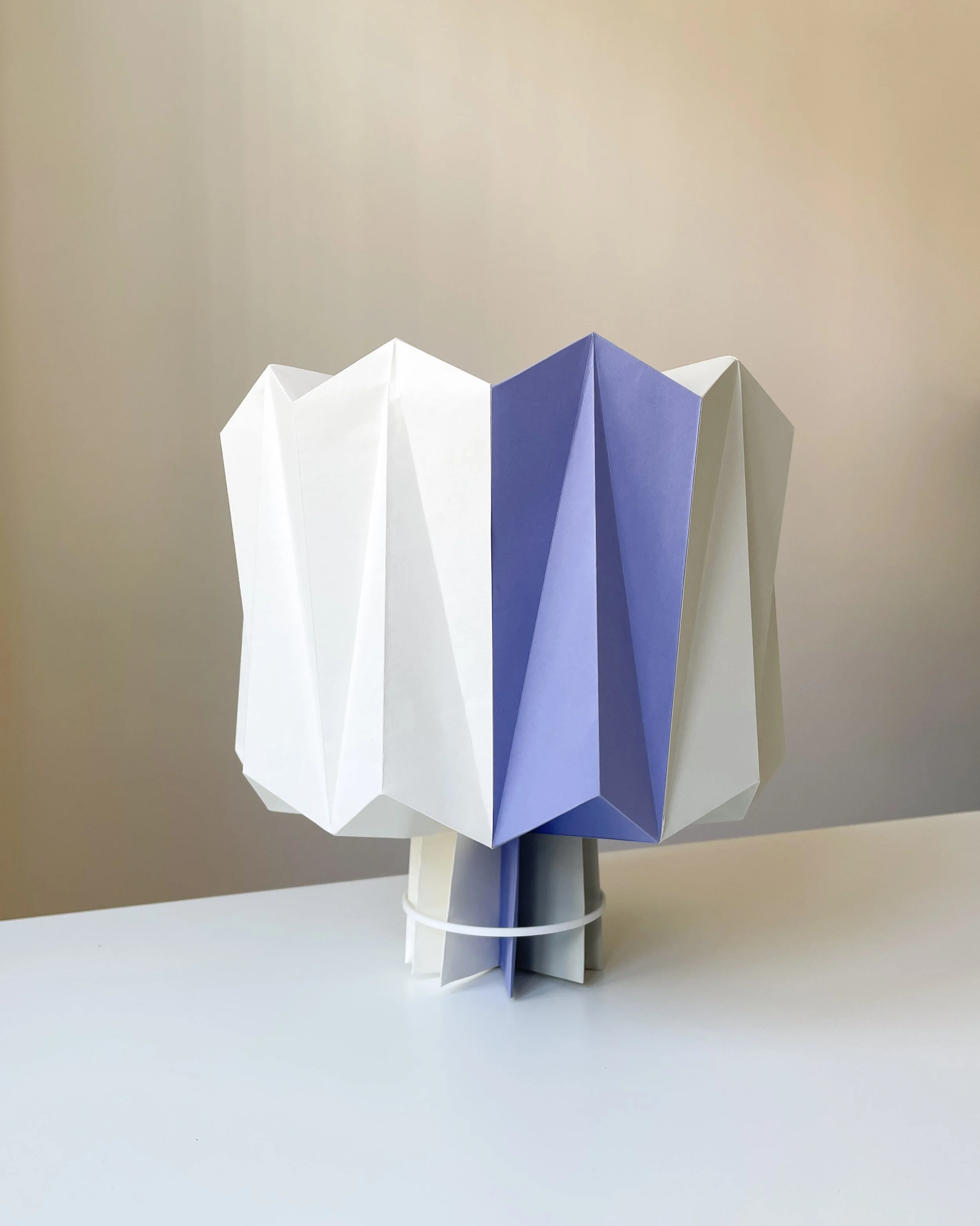 Carve lamp design