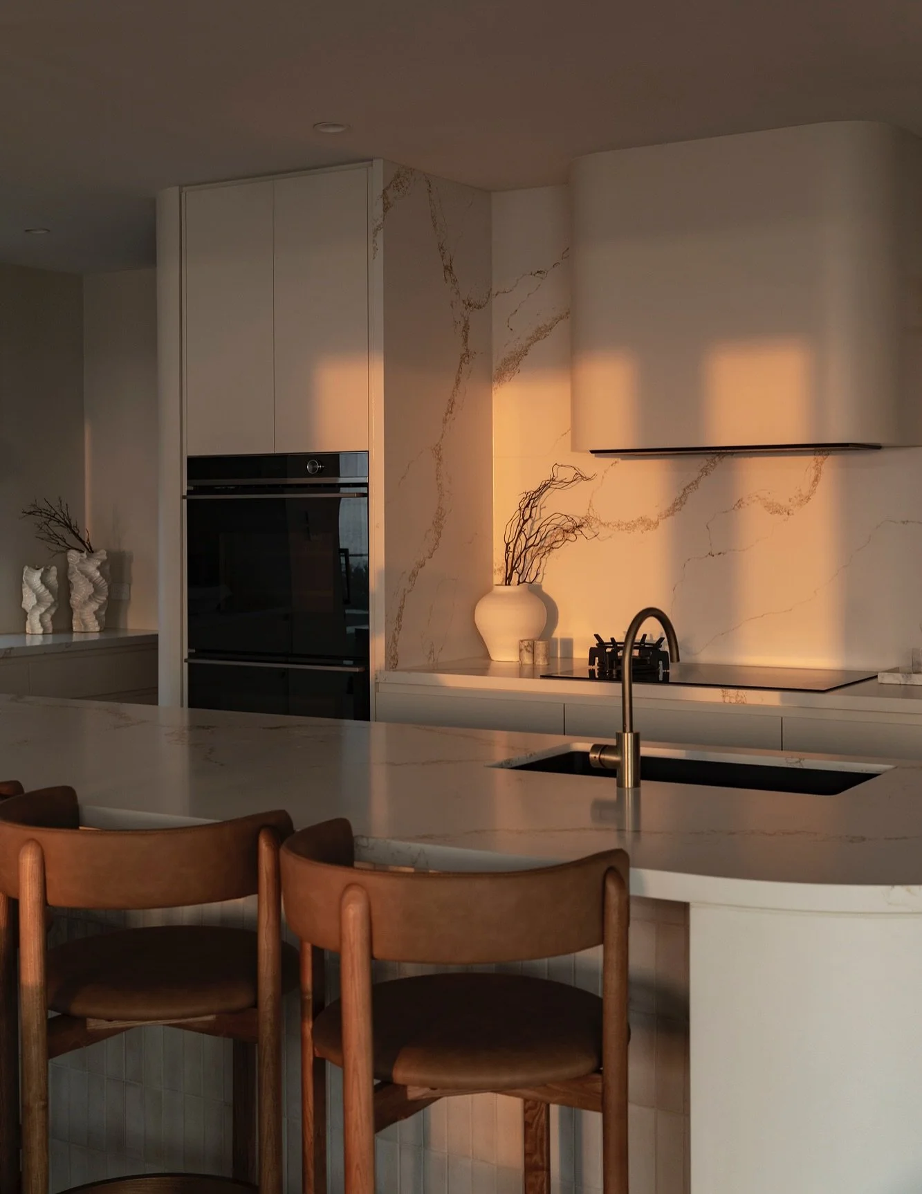 Sunrise moments at Culburra Beach. This place has special memories for me&hellip; my family&rsquo;s beach shack holiday house was here which meant every summer holidays were spent here fishing, swimming, and riding our bikes to the shop for boysenber