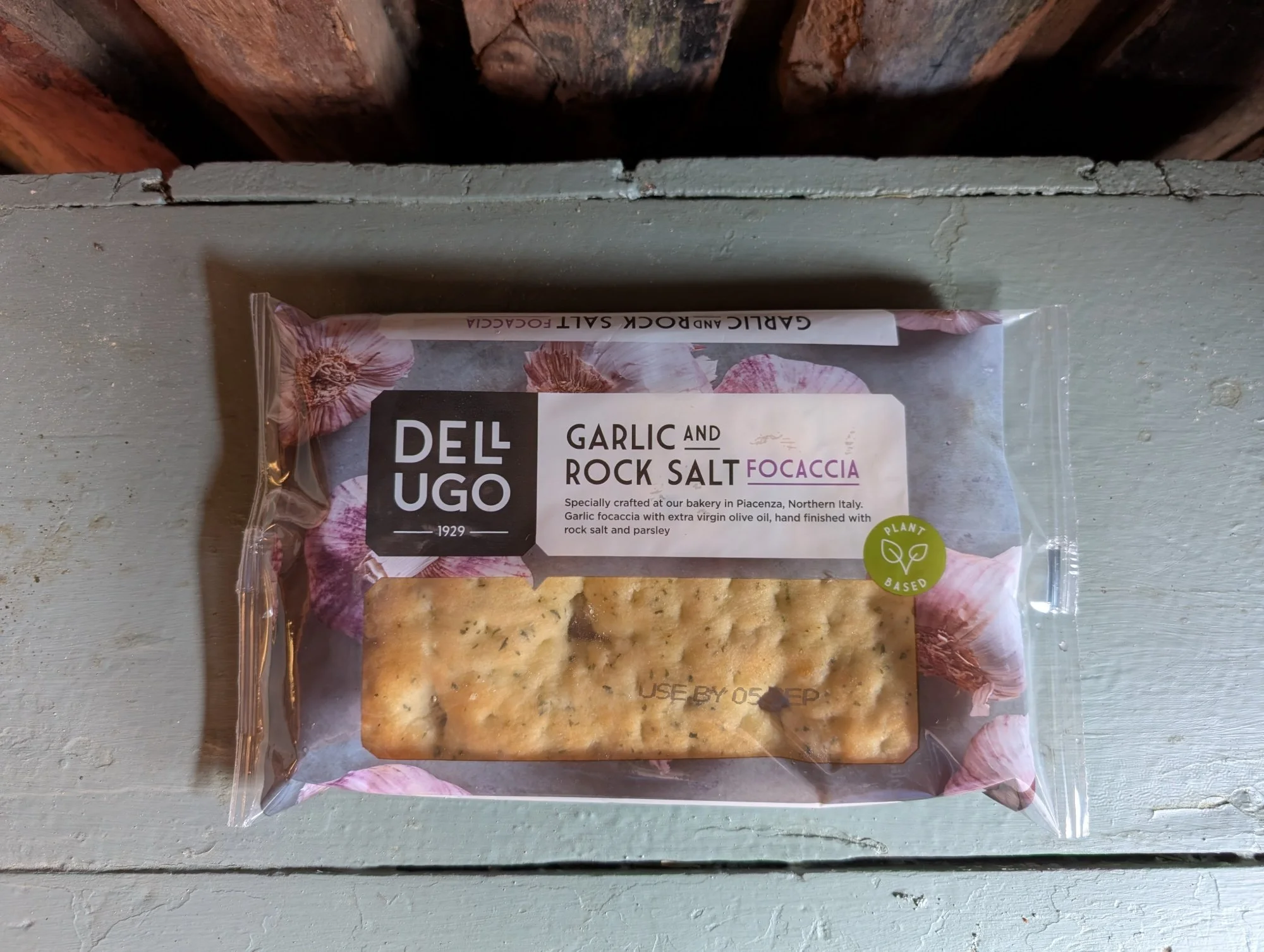 Dell Ugo garlic & salt focaccia (frozen)