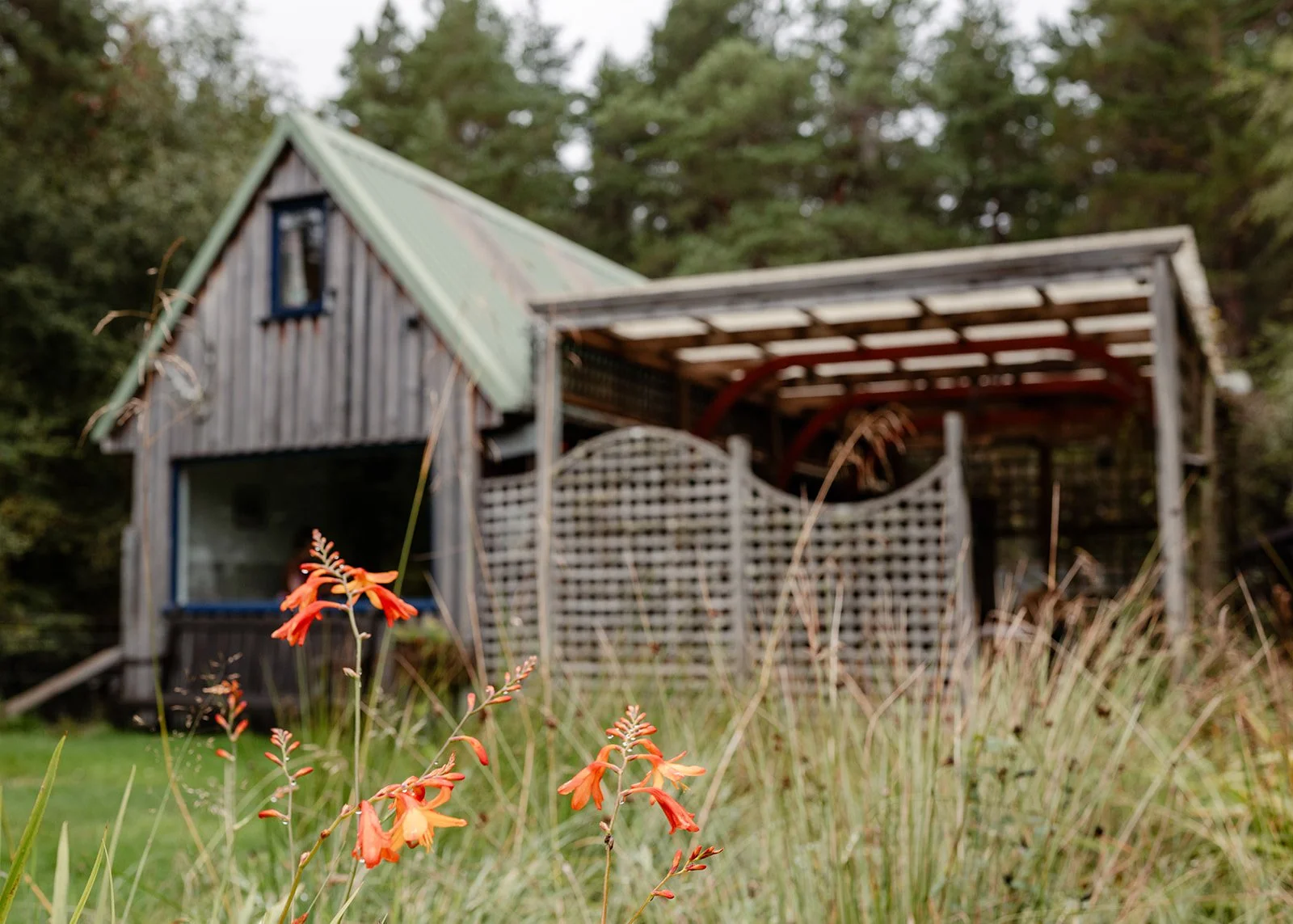Workation UK: How to Work Remotely Without Giving Up Your Time Off